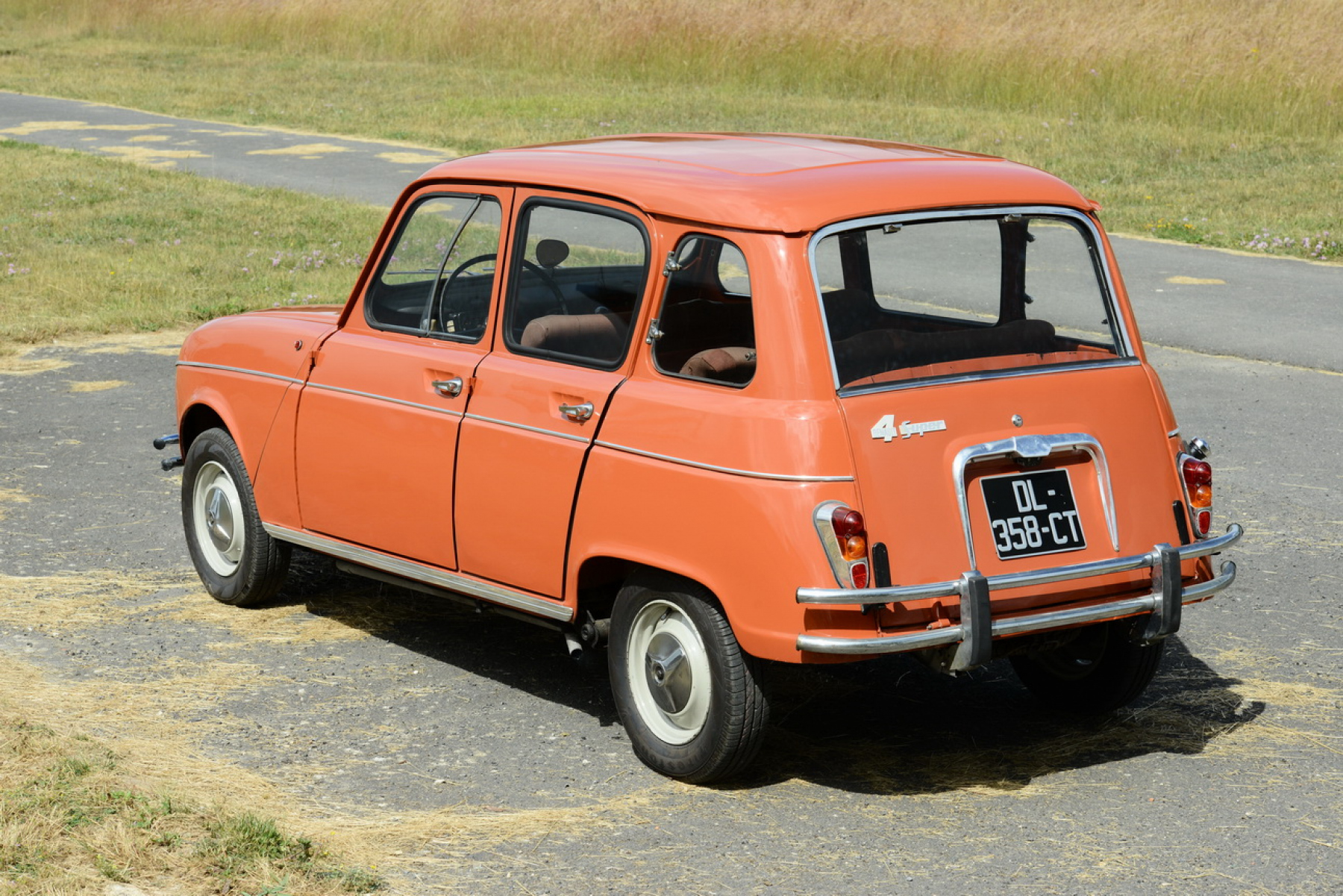 Illustration - Renault 4 Super 1962 Arrière