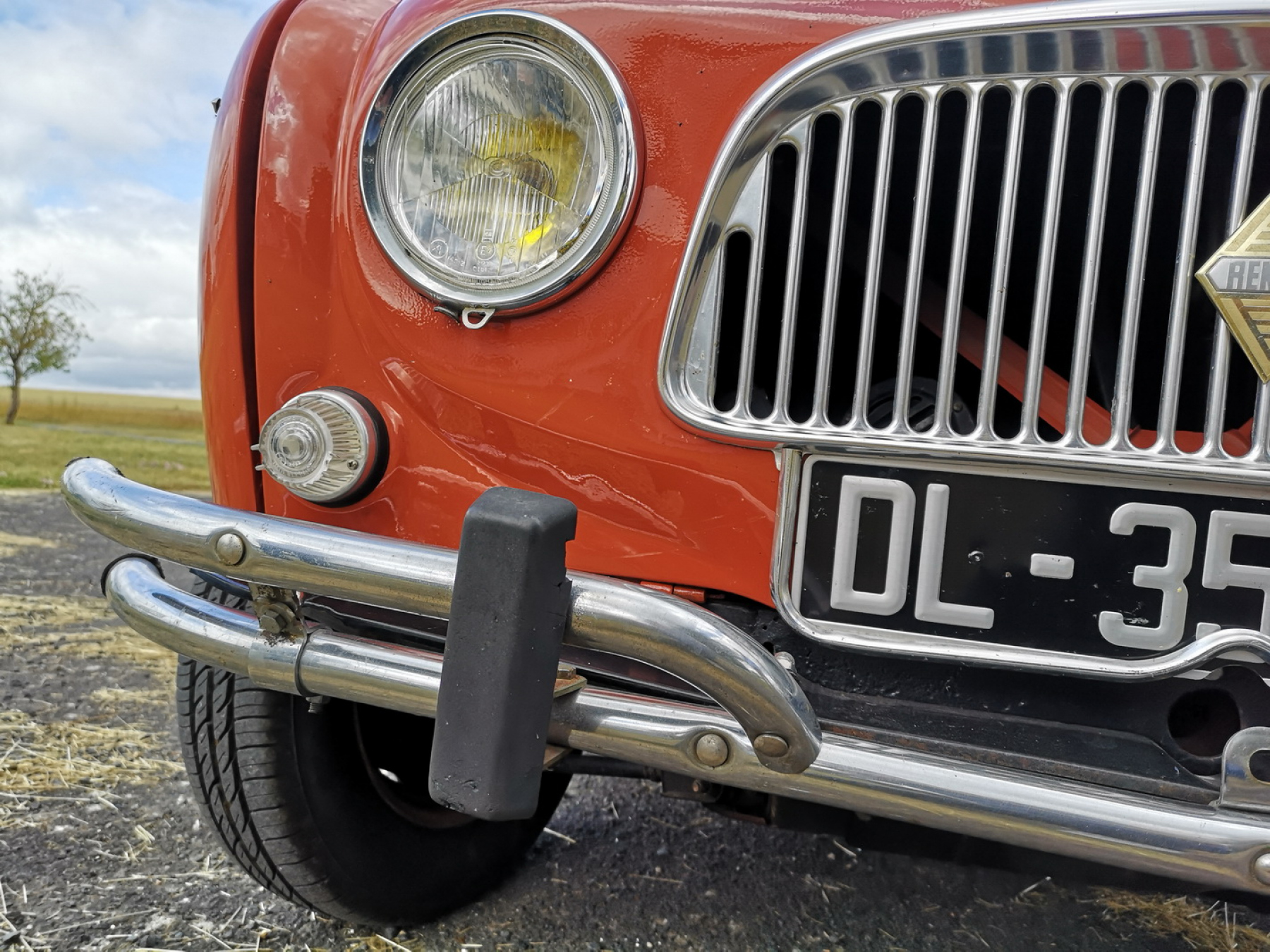 Illustration - Renault 4 Super 1962 PC Avant