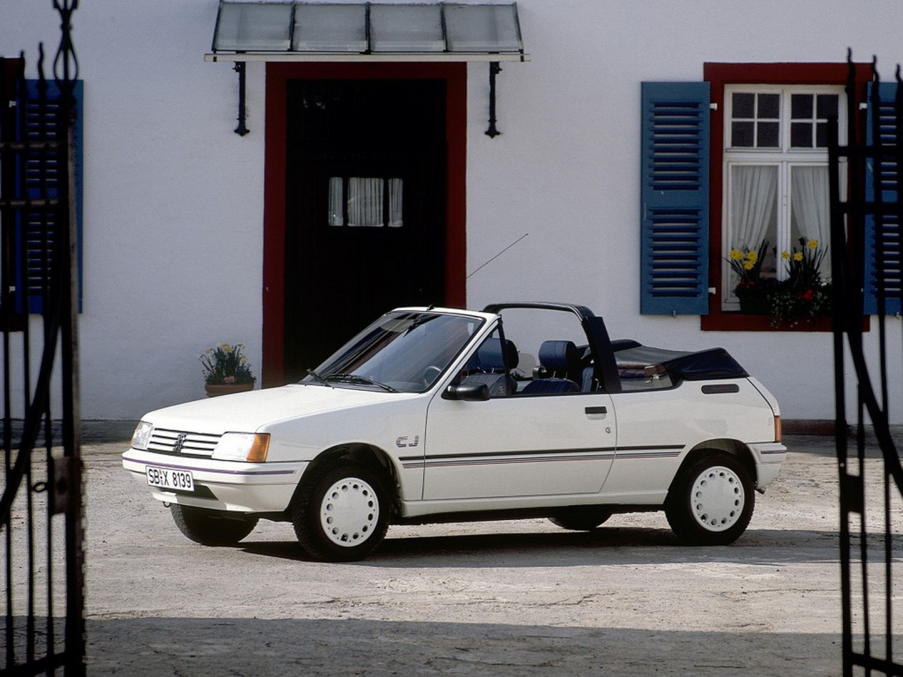 Joint de coffre Peugeot 205 CTI/CT/CJ/CABRIOLET