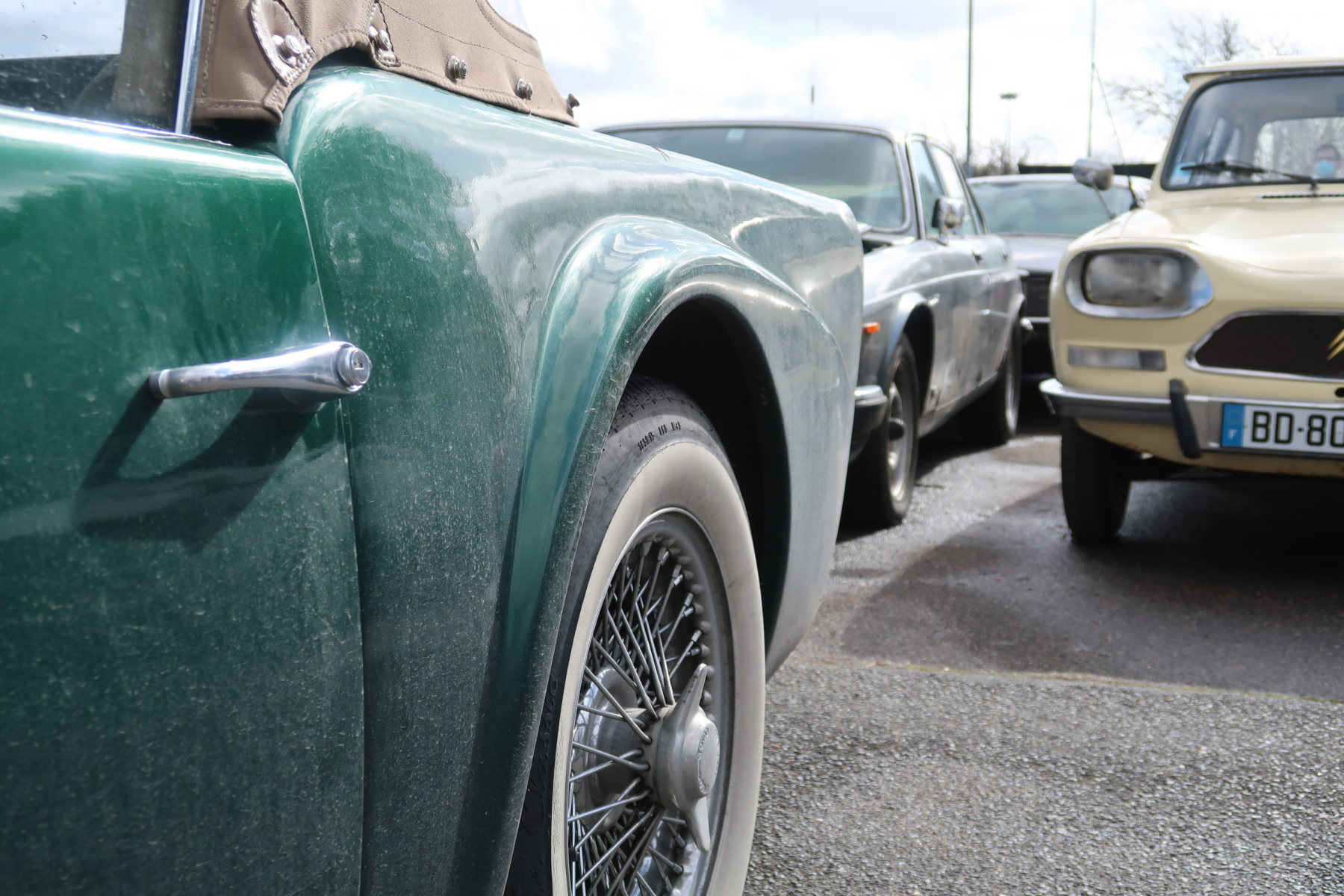 Illustration - Daimler V8 SP 250