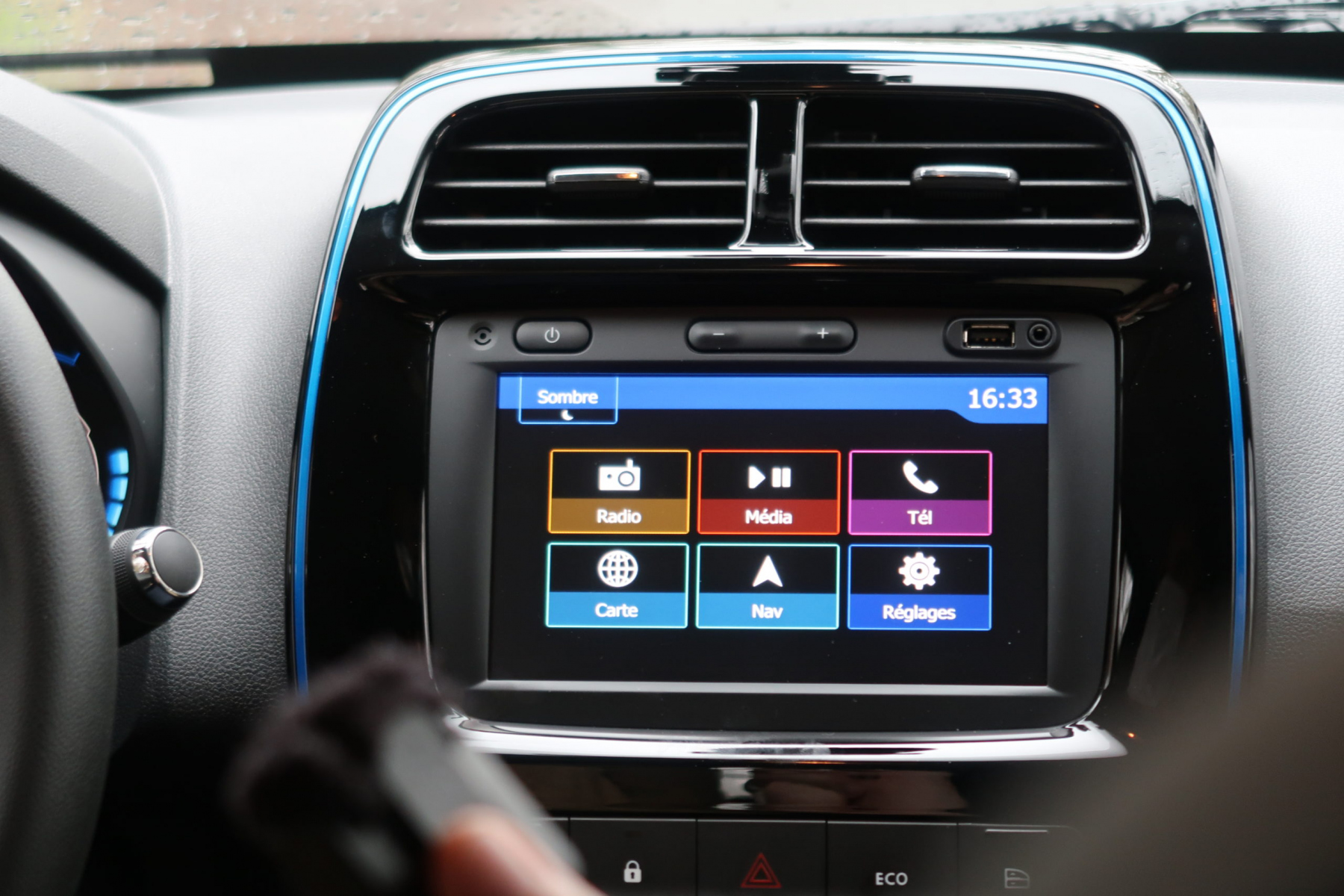 Illustration - Dacia Spring 2021