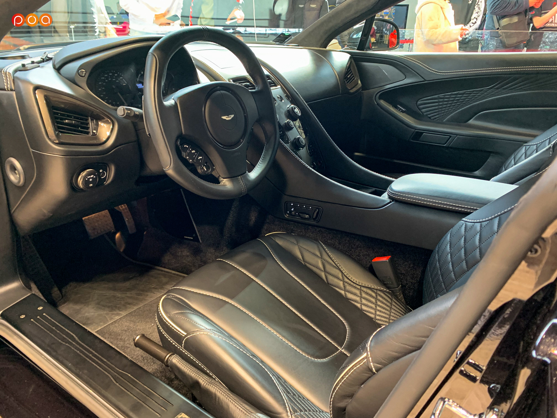 Illustration - Salon de Lyon Supercars
