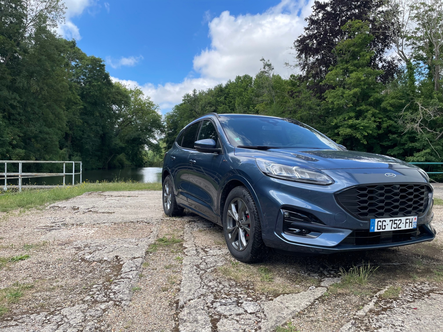 Illustration - Ford Kuga