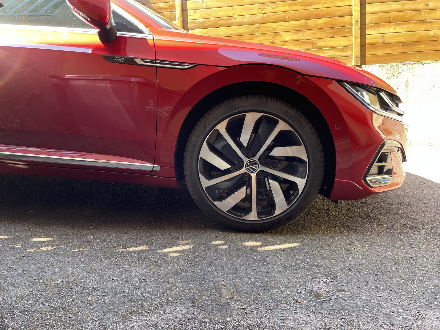 Illustration - Volkswagen Arteon Shooting Brake eHybird