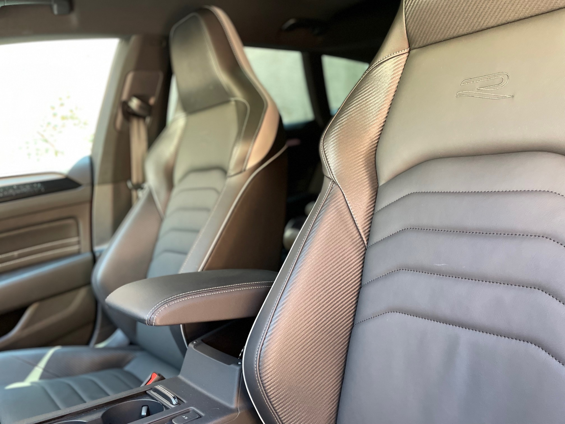 Illustration - Volkswagen Arteon Shooting Brake eHybird