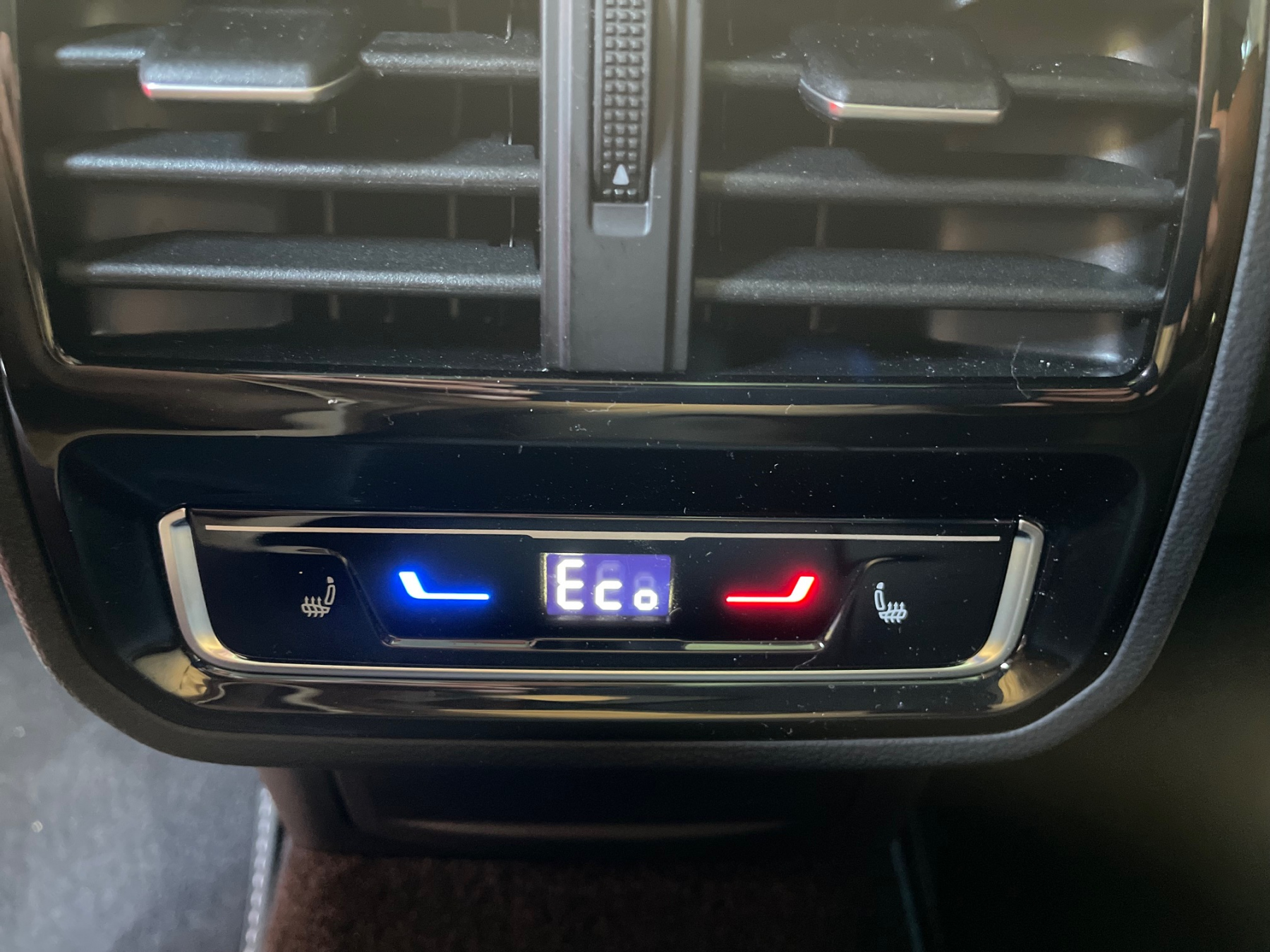 Illustration - Volkswagen Arteon Shooting Brake eHybird