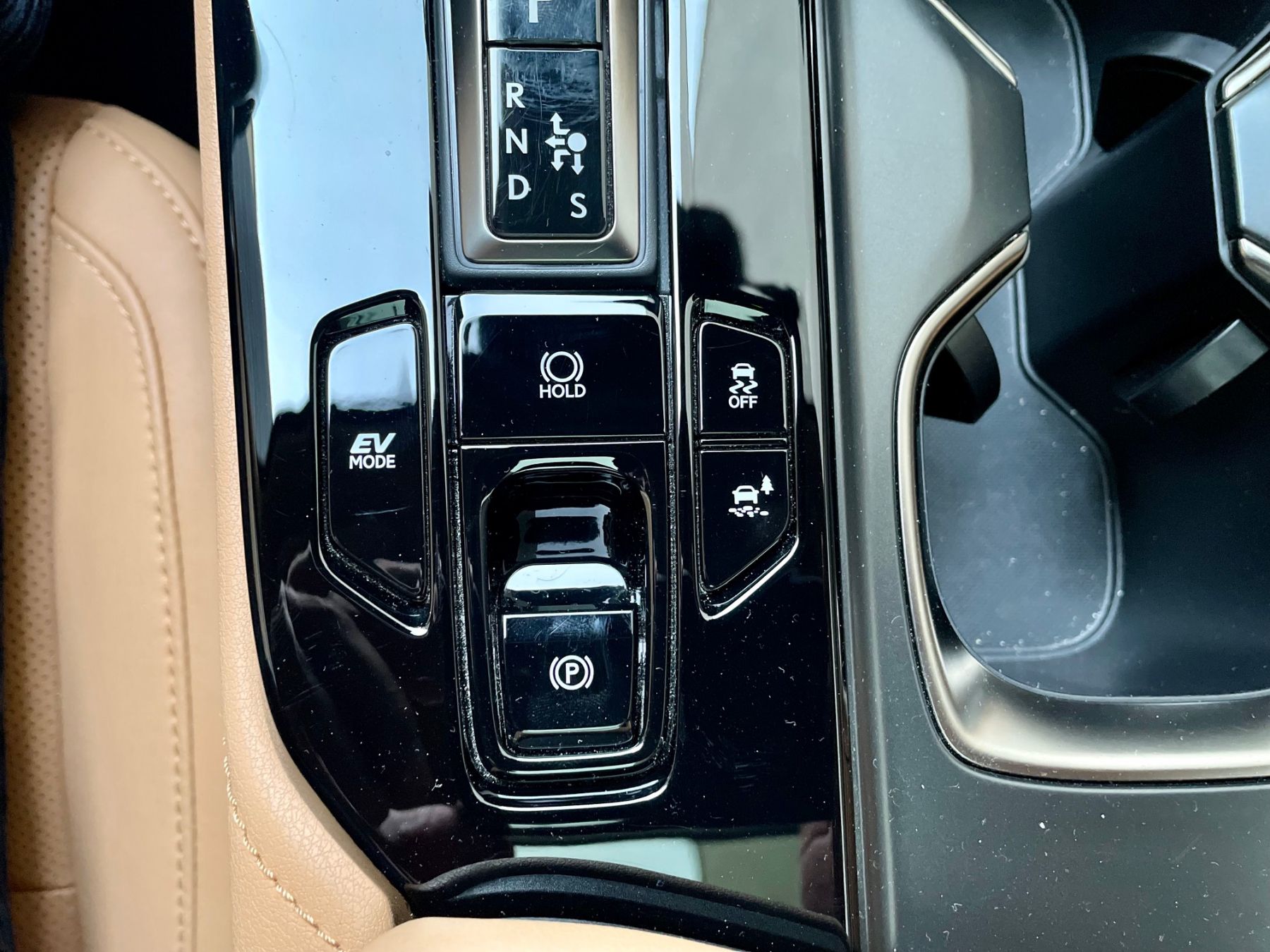 Illustration - Lexus NX350h