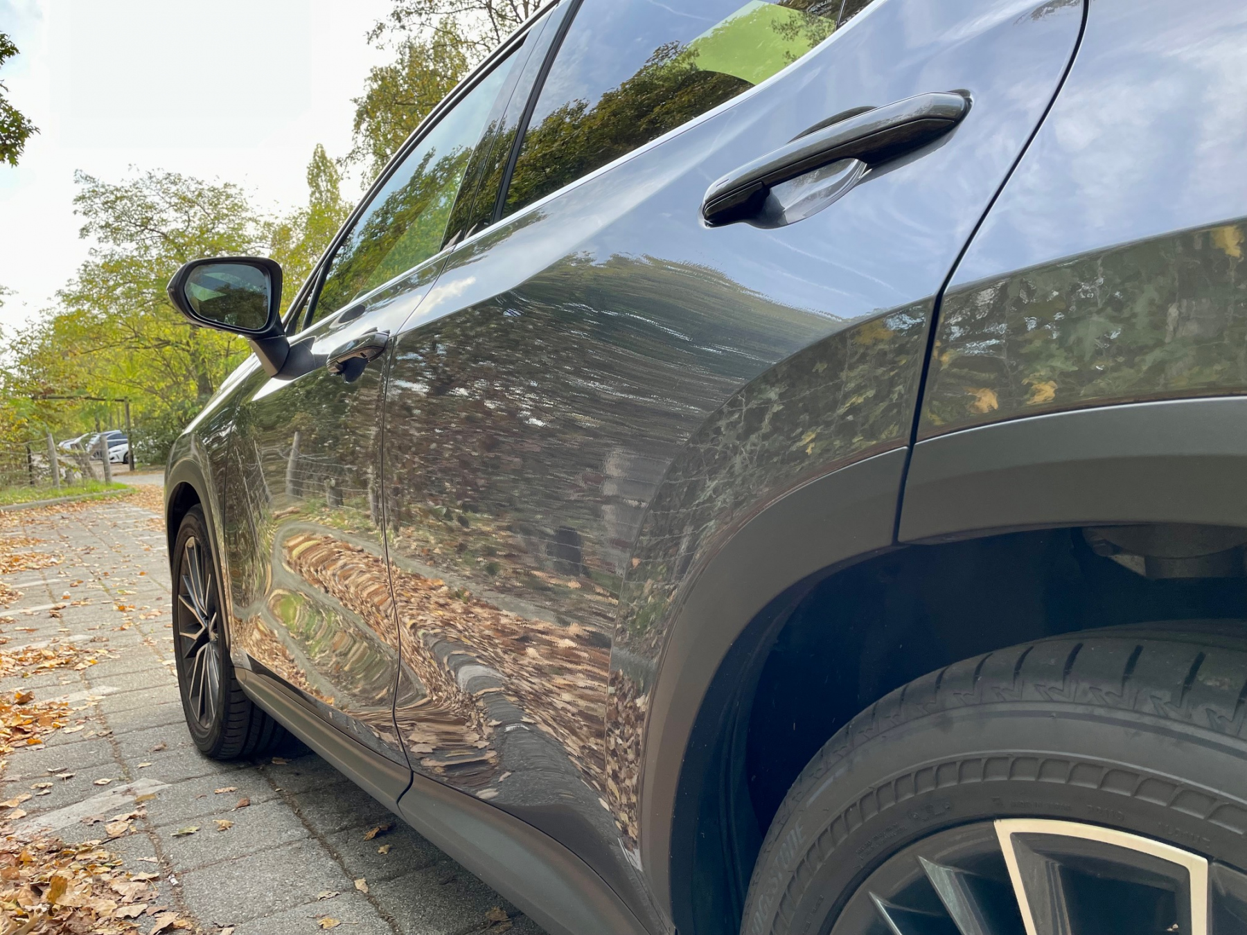 Illustration - Lexus NX350h