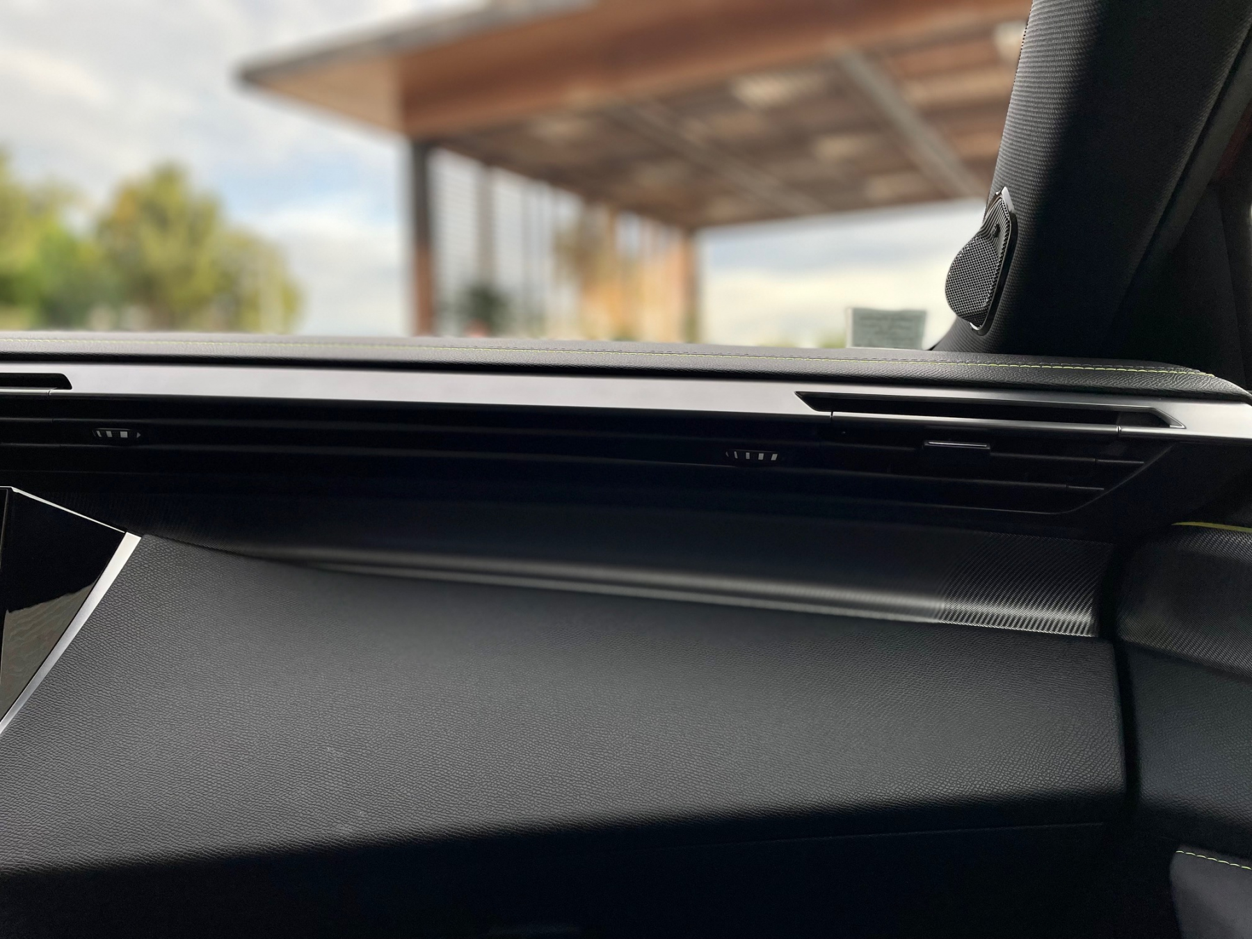 Illustration - Peugeot 408