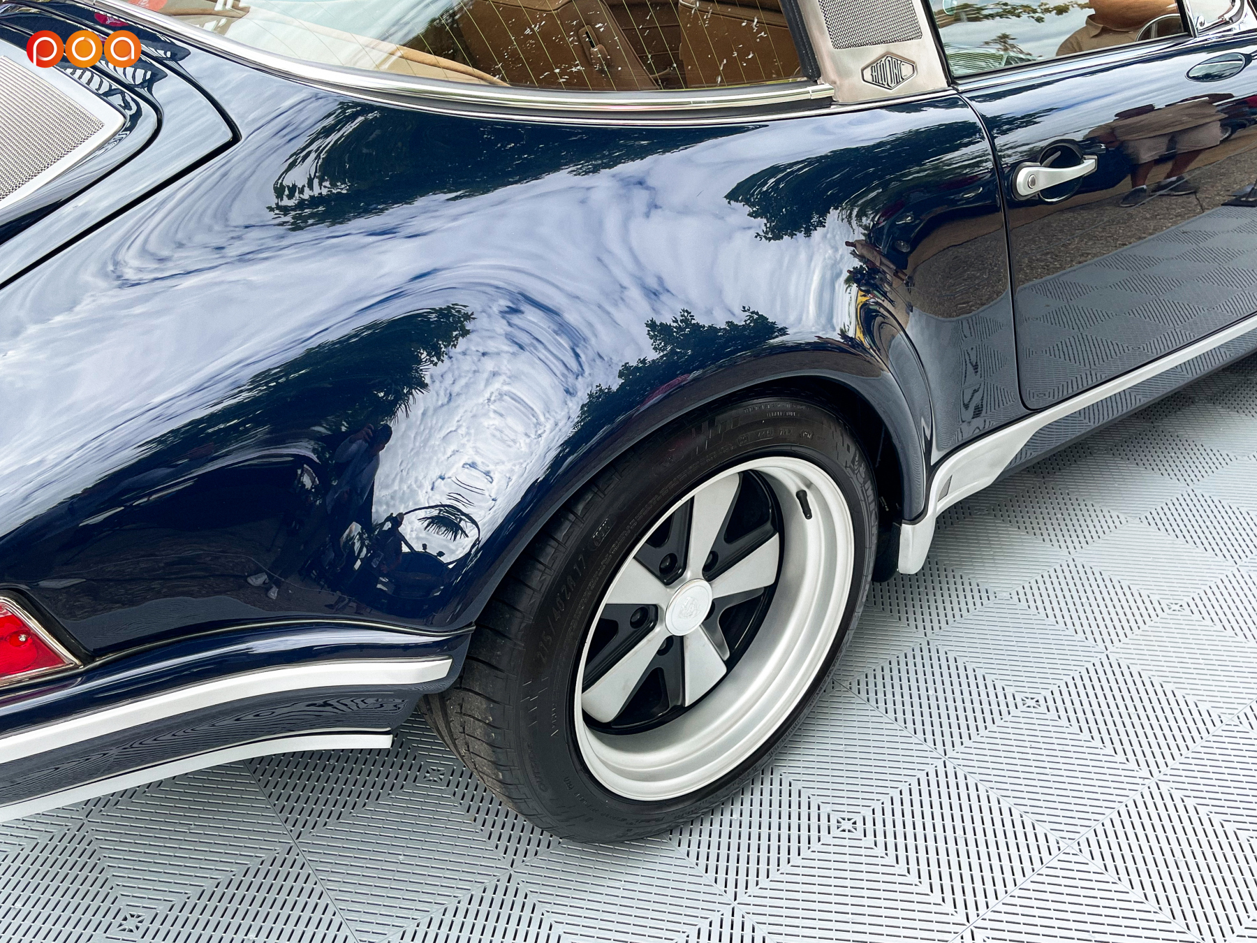 Illustration - Les Petites News Restomod Porsche Hedonic Machines