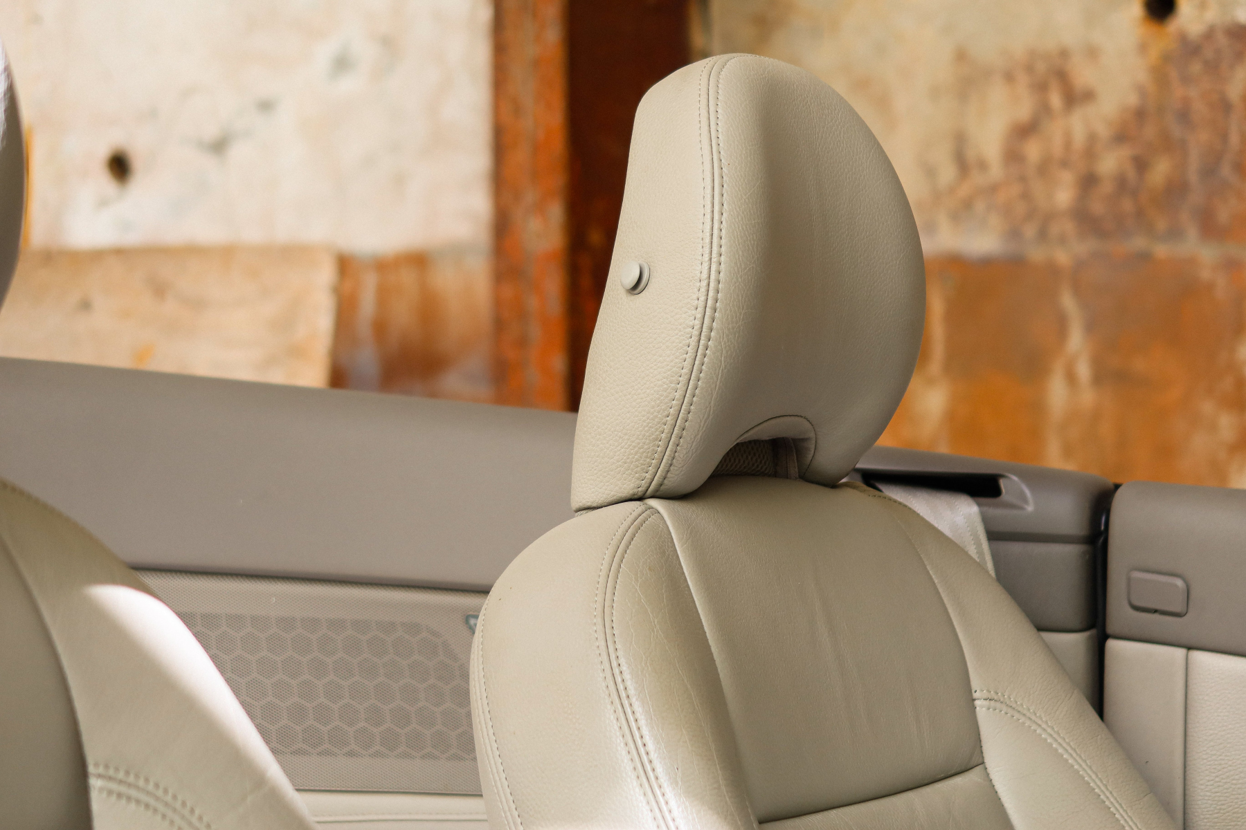 Illustration - Secrets De Design Volvo C70