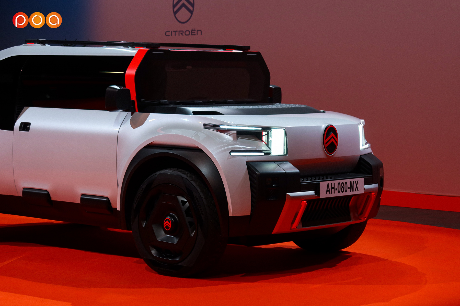 Illustration - World Premiere Citroen Oli