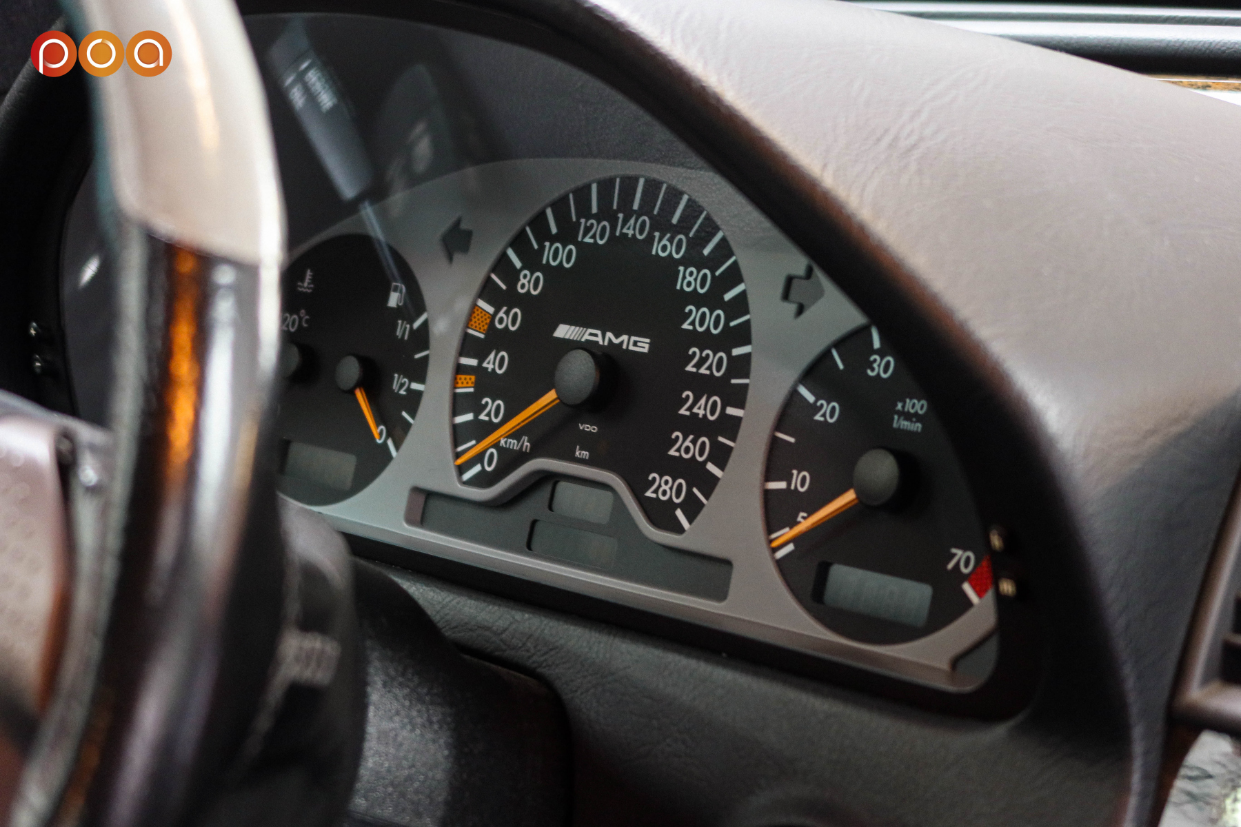 Illustration - Mercredi 18h Les Petits Observateurs Mercedes C36 AMG