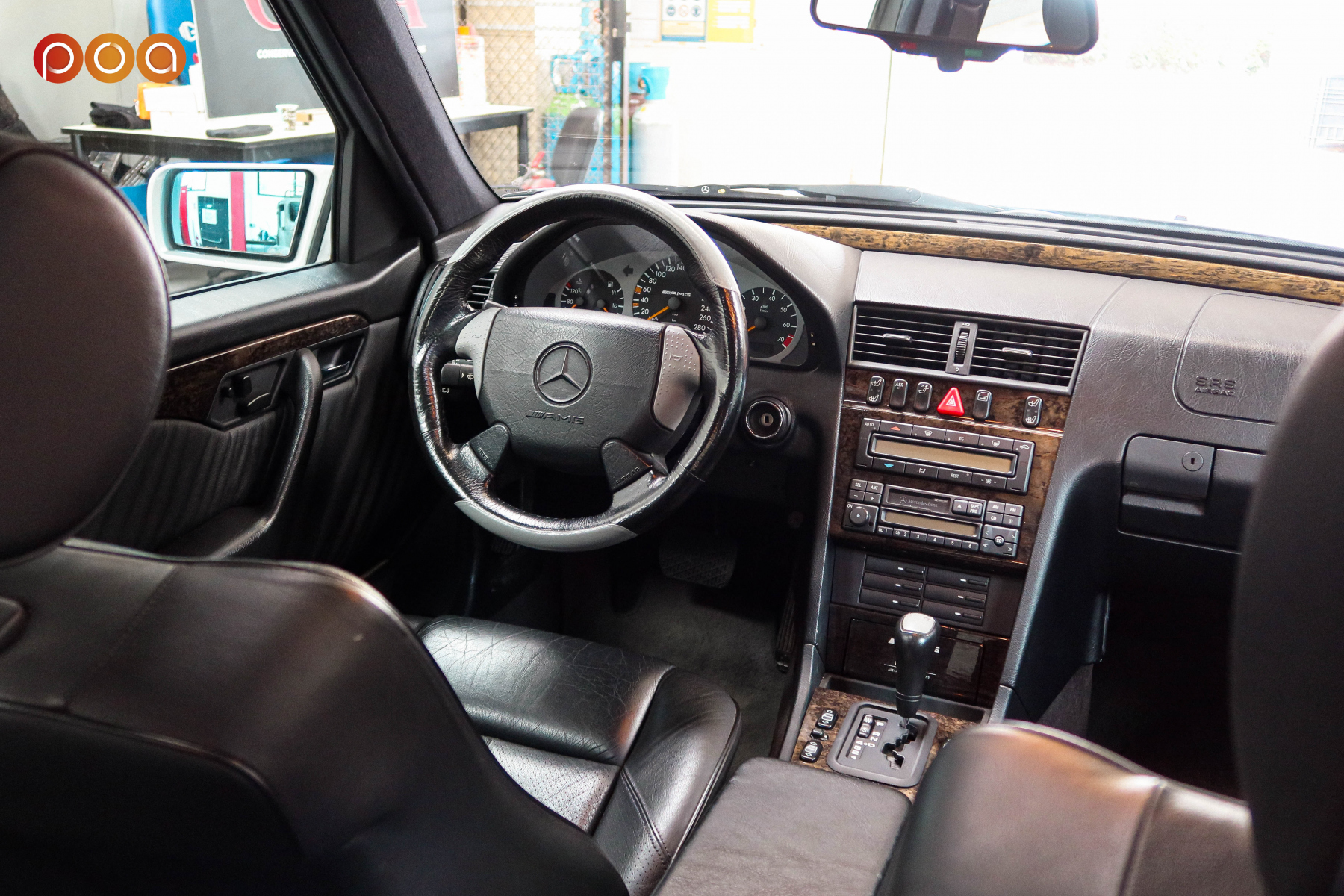 Illustration - Mercredi 18h Les Petits Observateurs Mercedes C36 AMG