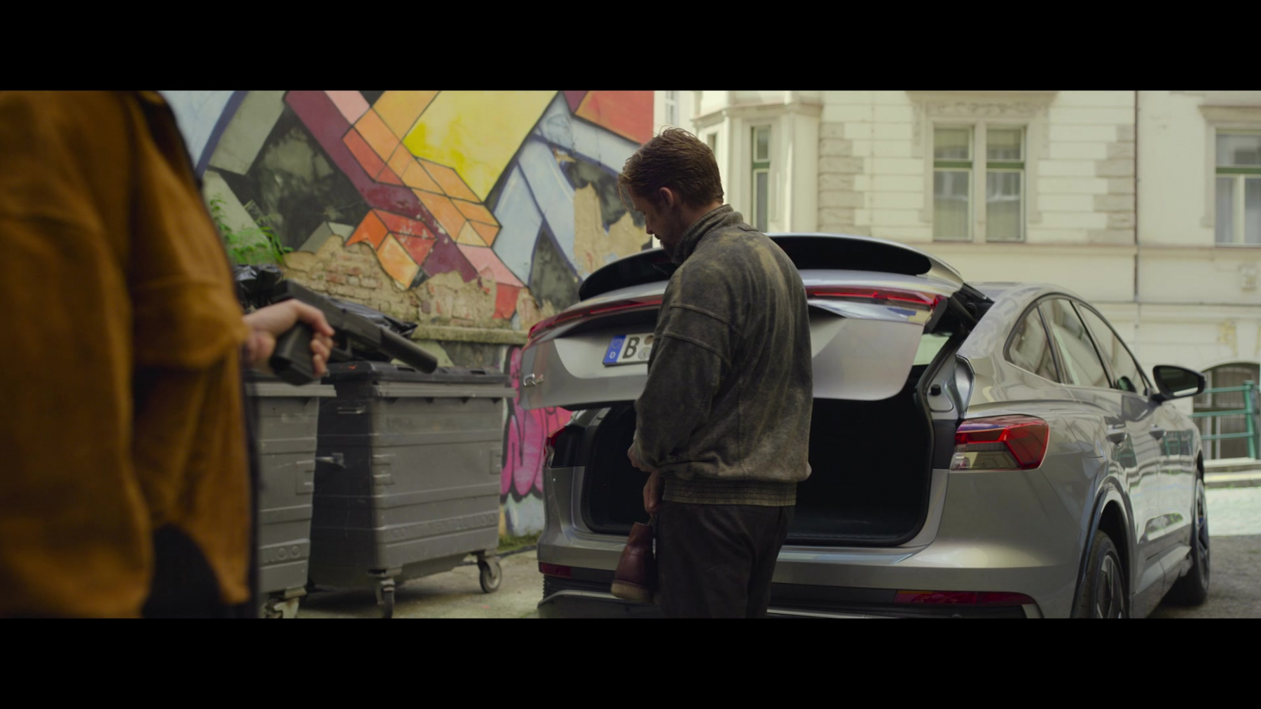 Illustration - Les Petites News The Gray Man Audi