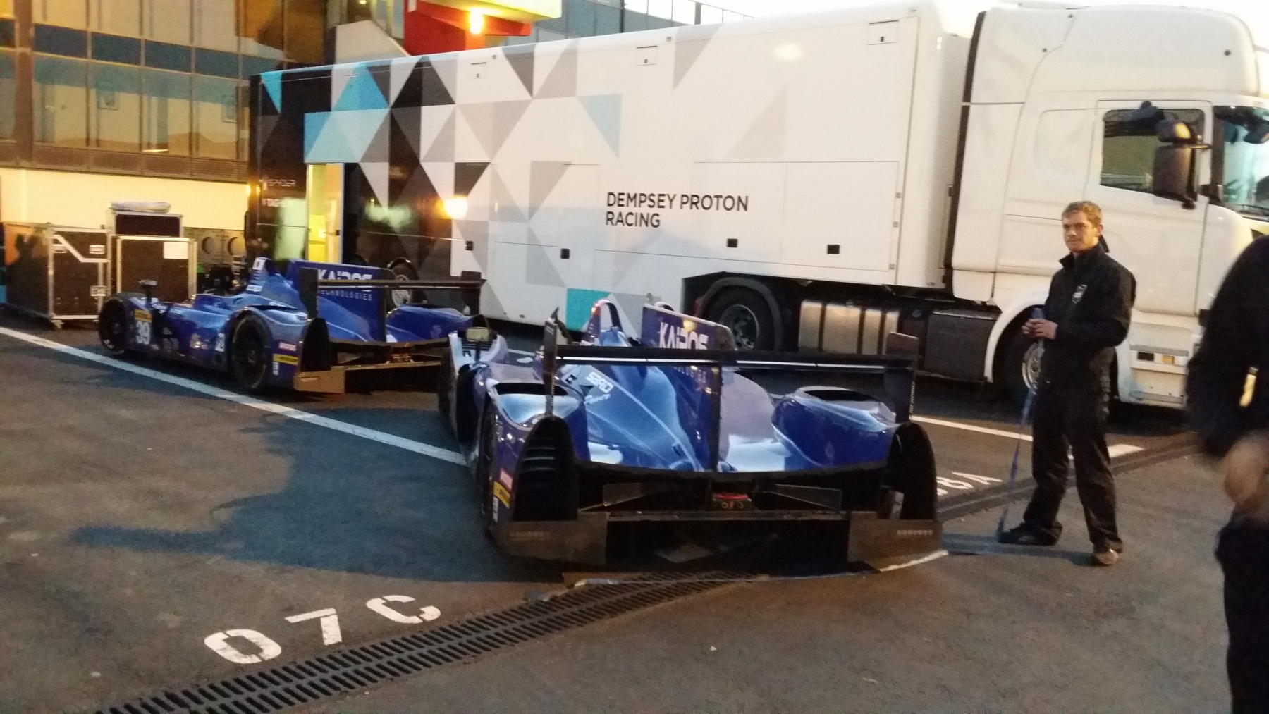 Illustration - Souvenirs d’Autos : Y a un bruit !