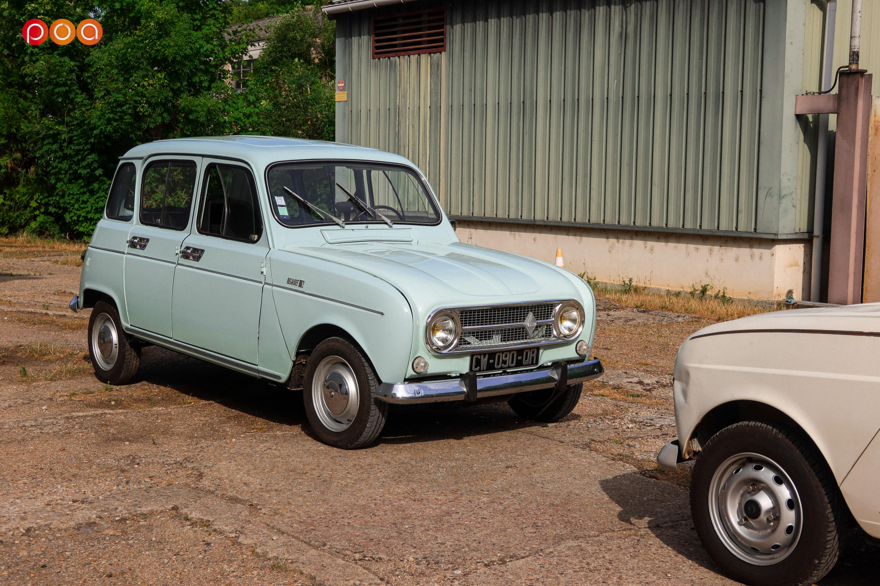 Illustration - Mercredi 18h Les Petits Observateurs Renault 4L