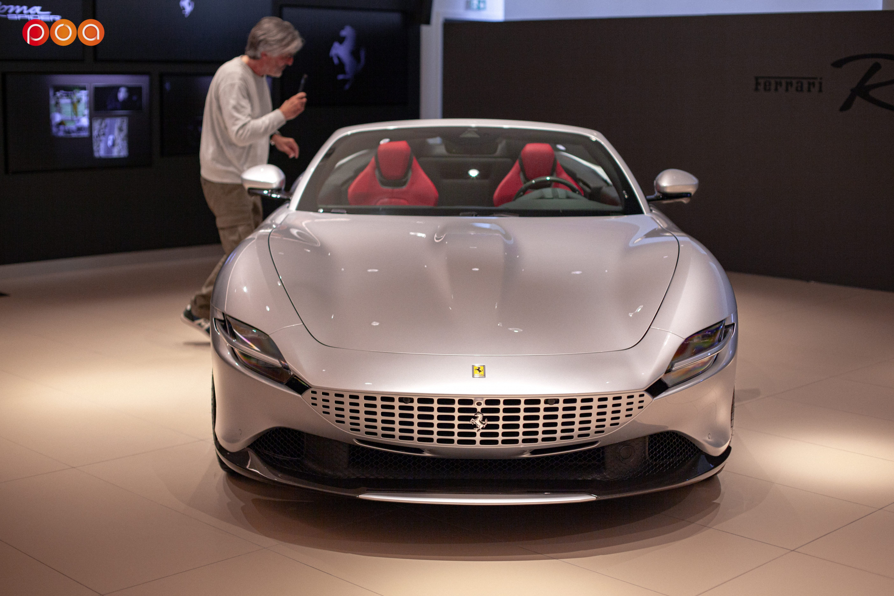 Illustration - Première Images Ferrari Roma Spider