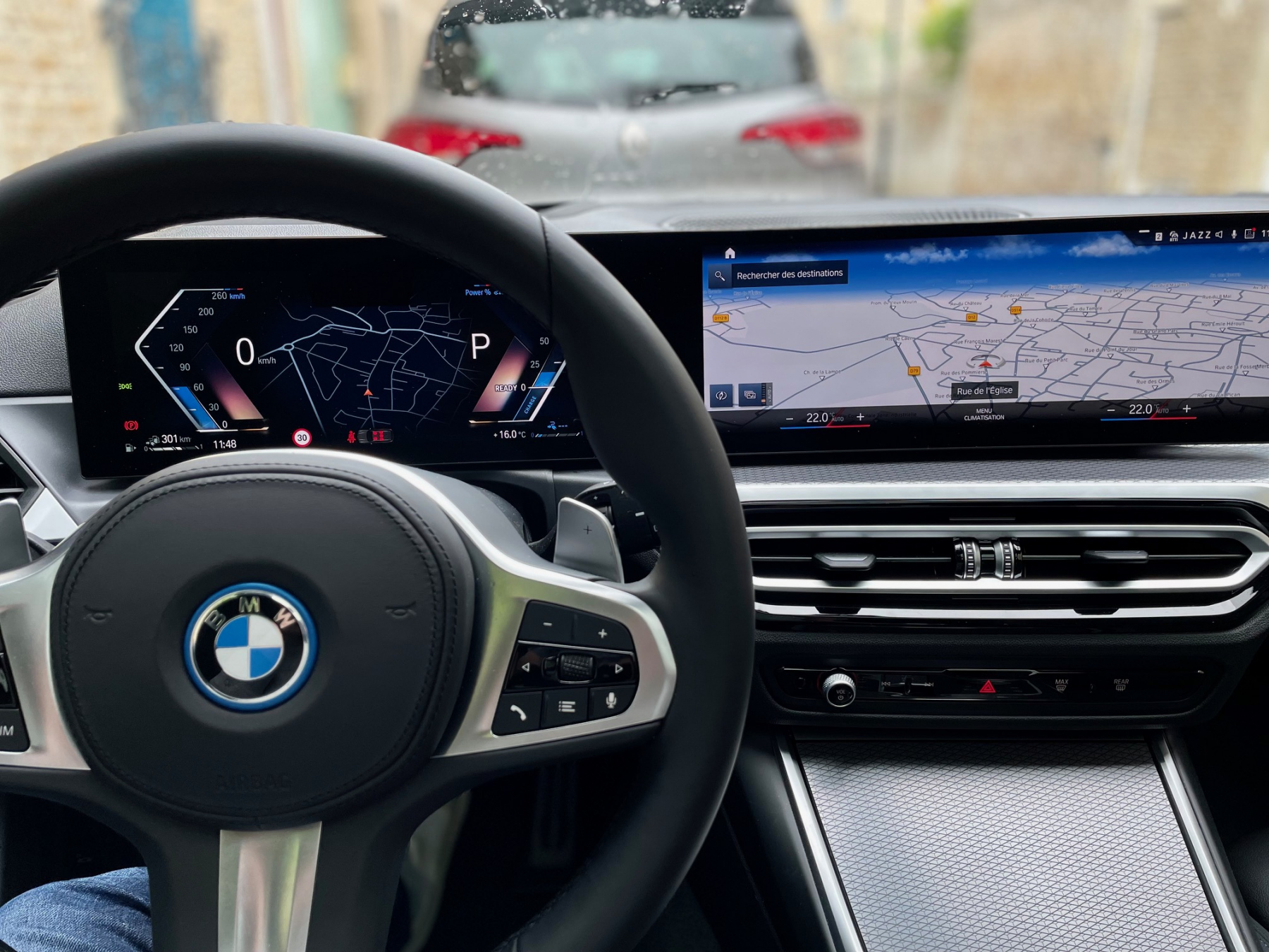 Illustration - BMW 320e Touring