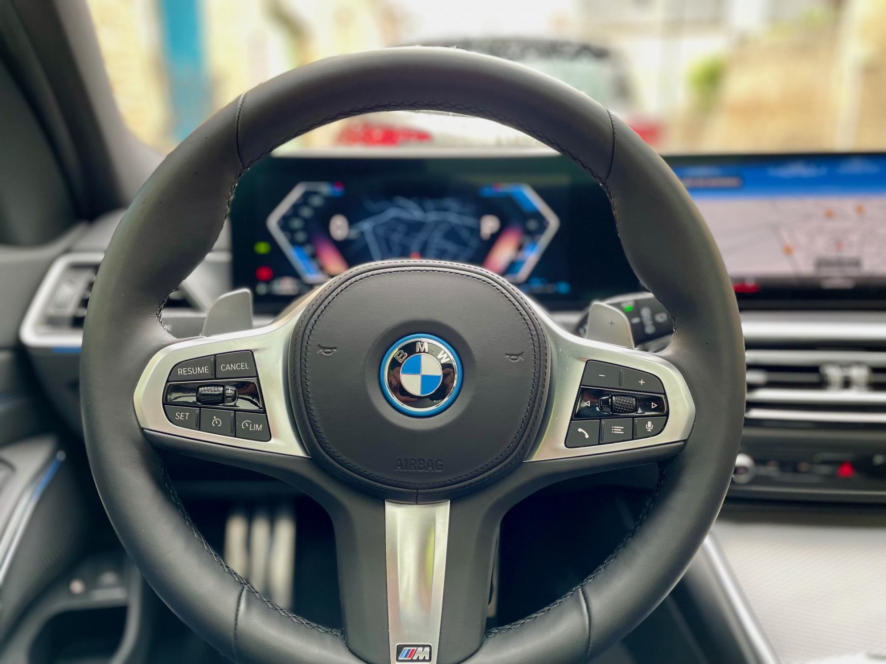 Illustration - BMW 320e Touring