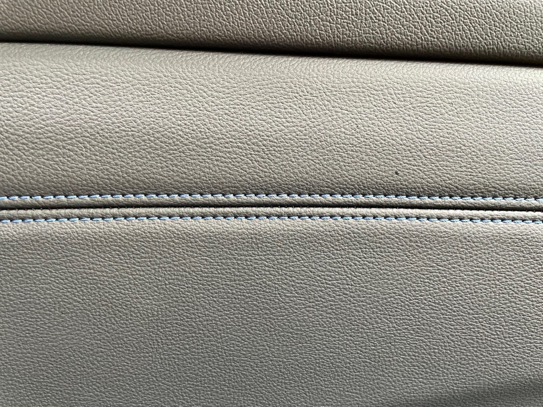 Illustration - BMW 320e Touring