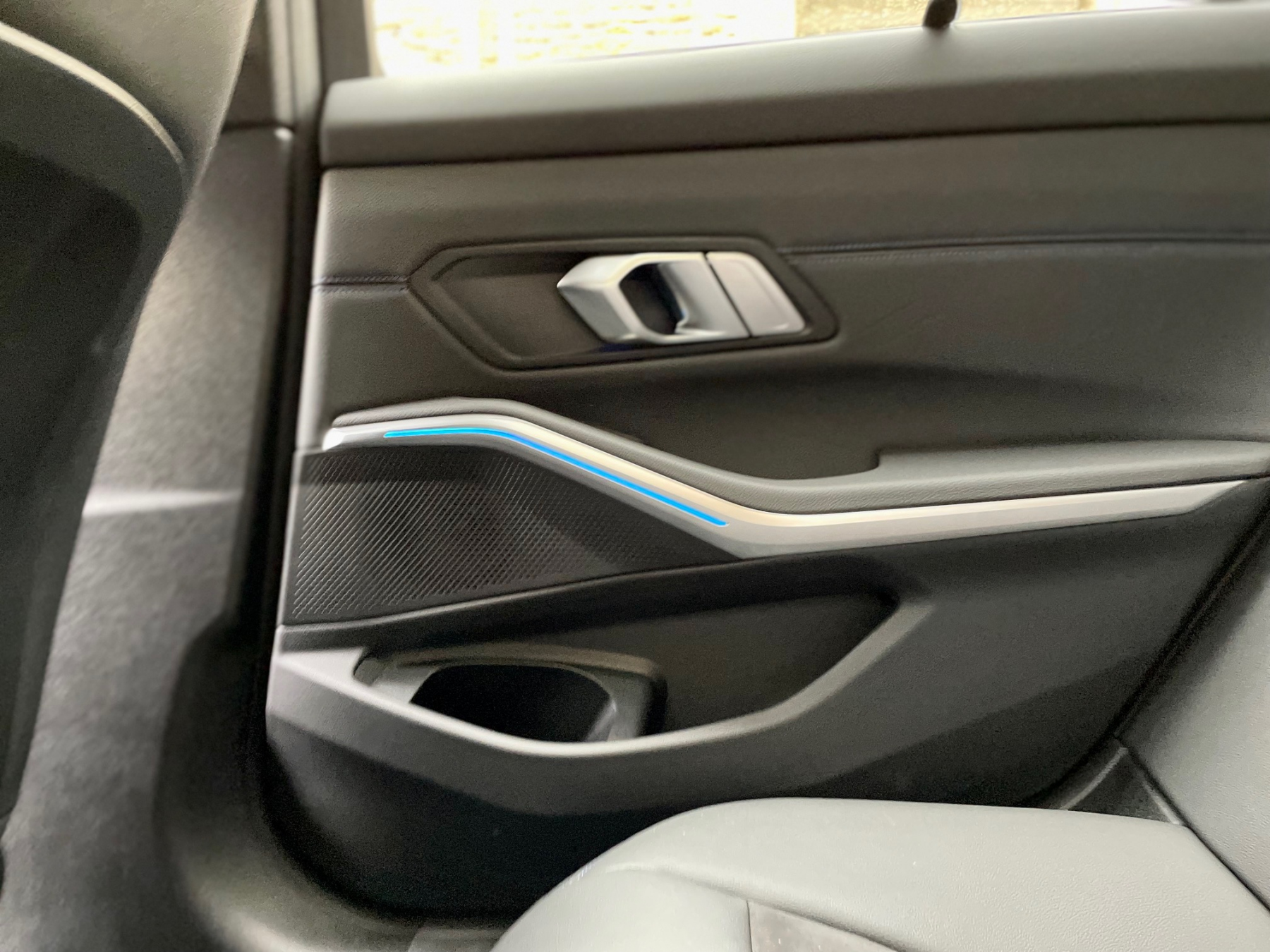 Illustration - BMW 320e Touring