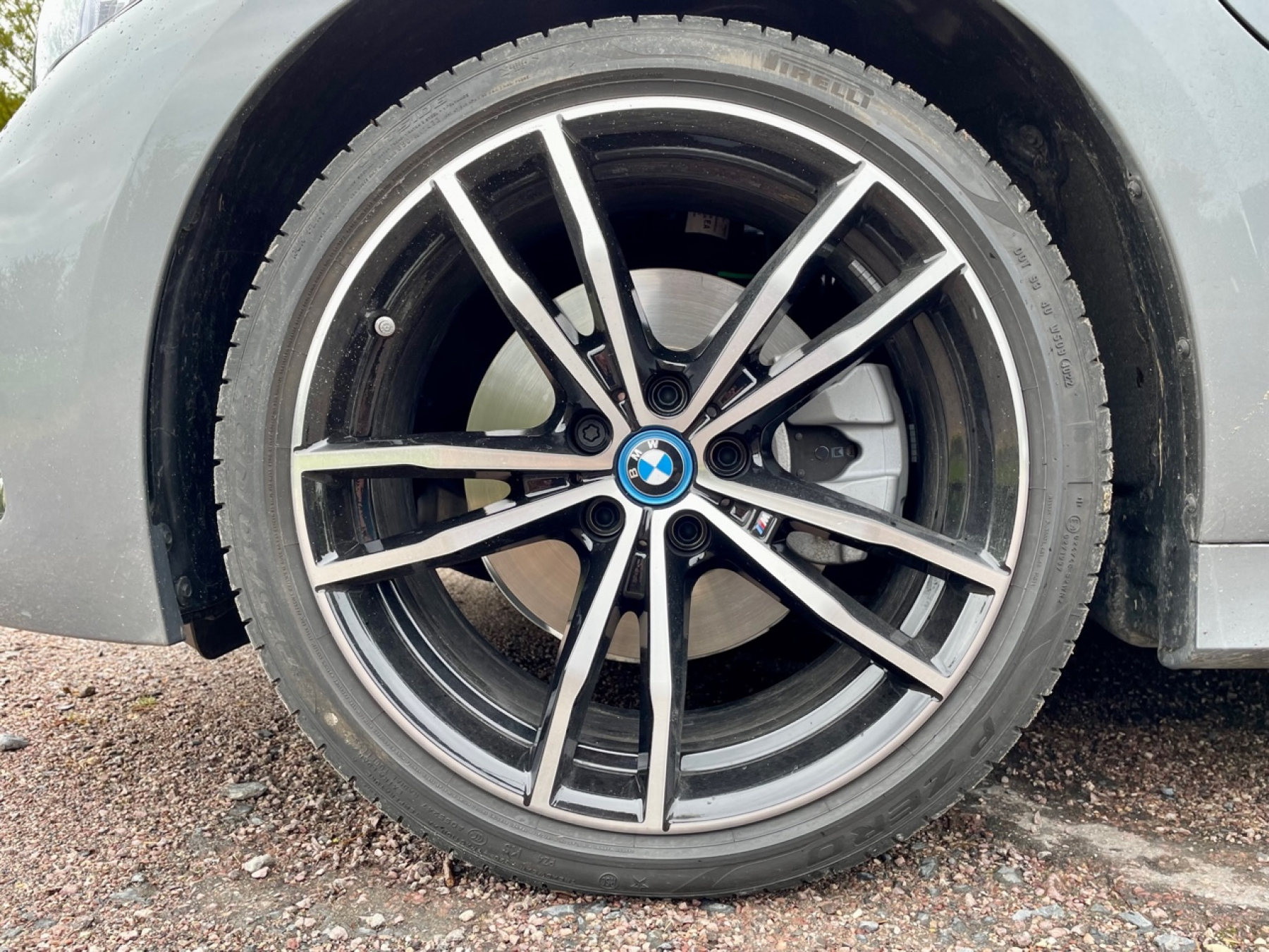 Illustration - BMW 320e Touring