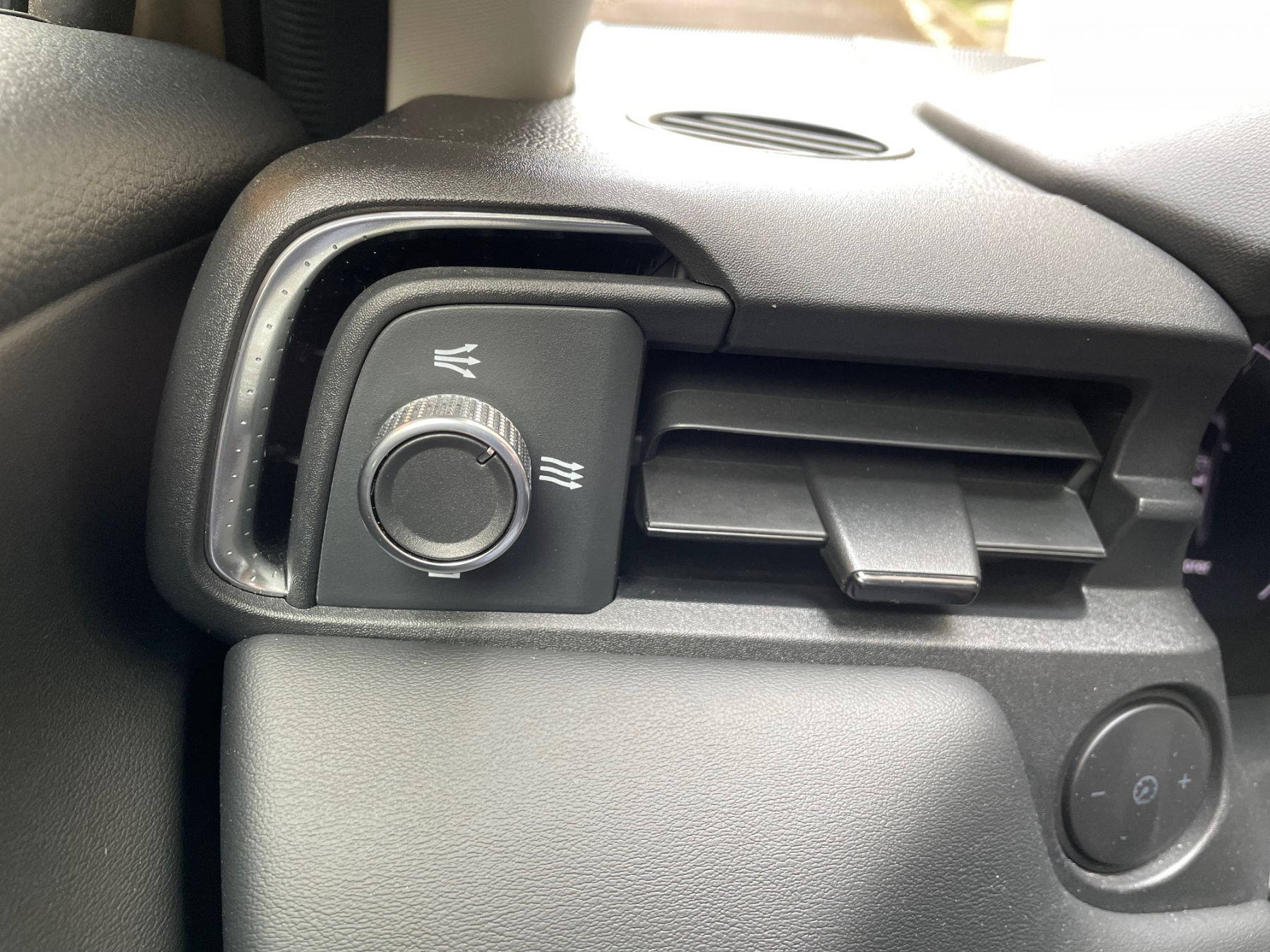 Illustration - Honda HR-V