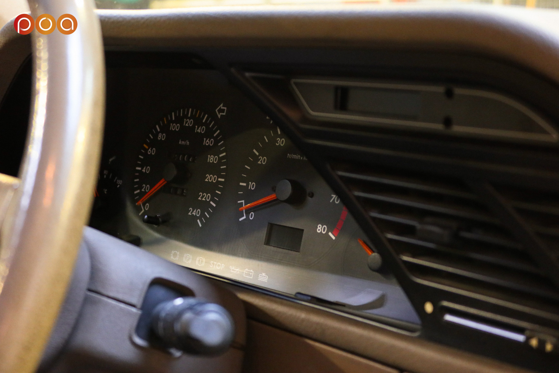 Illustration - Mercredi 18h Les Petits Observateurs Peugeot 605 SV