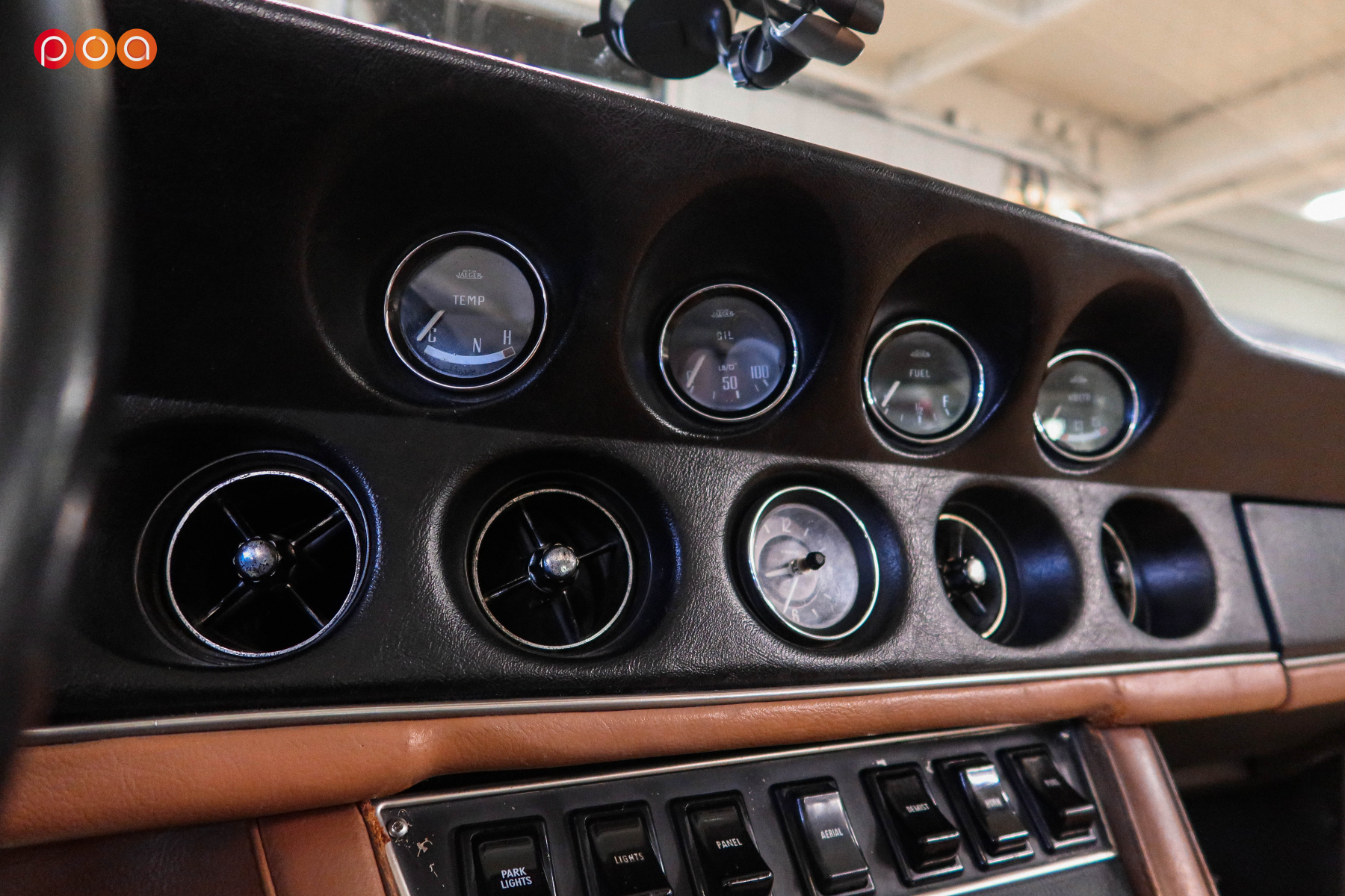 Illustration - Mercredi 18h Les Petits Observateurs Jensen Interceptor