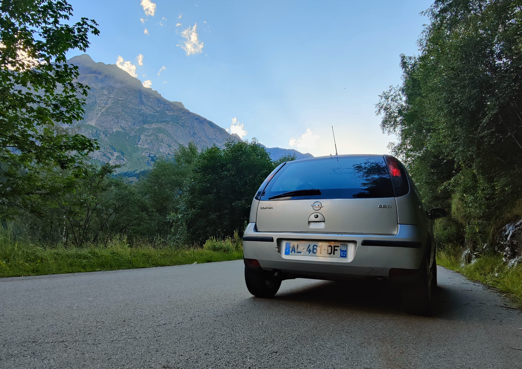 Illustration - Souvenirs d’Autos : Ma Corsa à moi que j’aime !