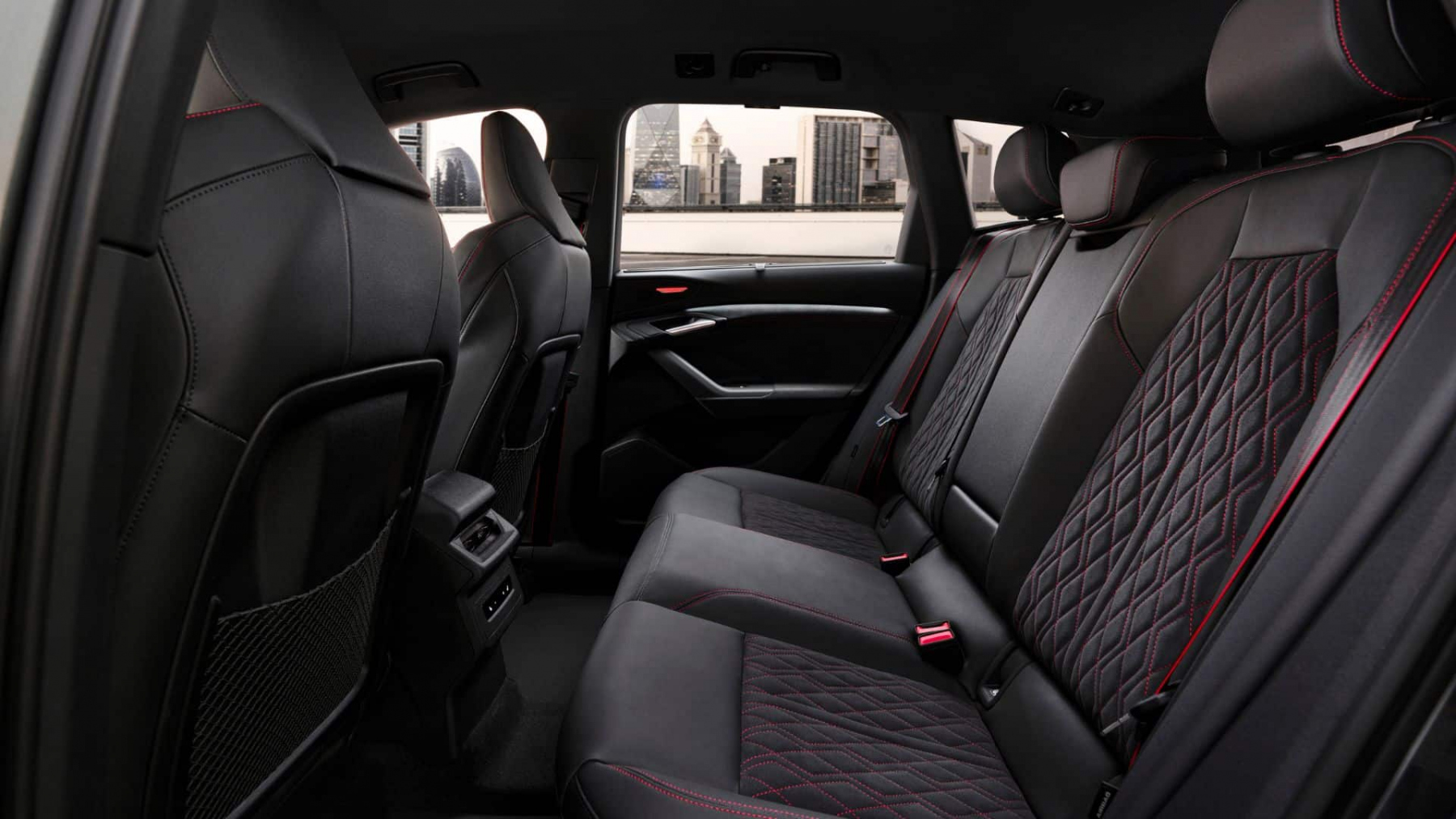 Illustration - Offre LLD Audi Q6 e-tron sans apport