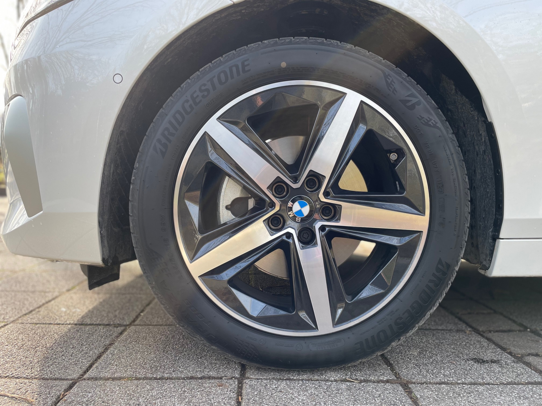 Illustration - BMW 218i Active Tourer