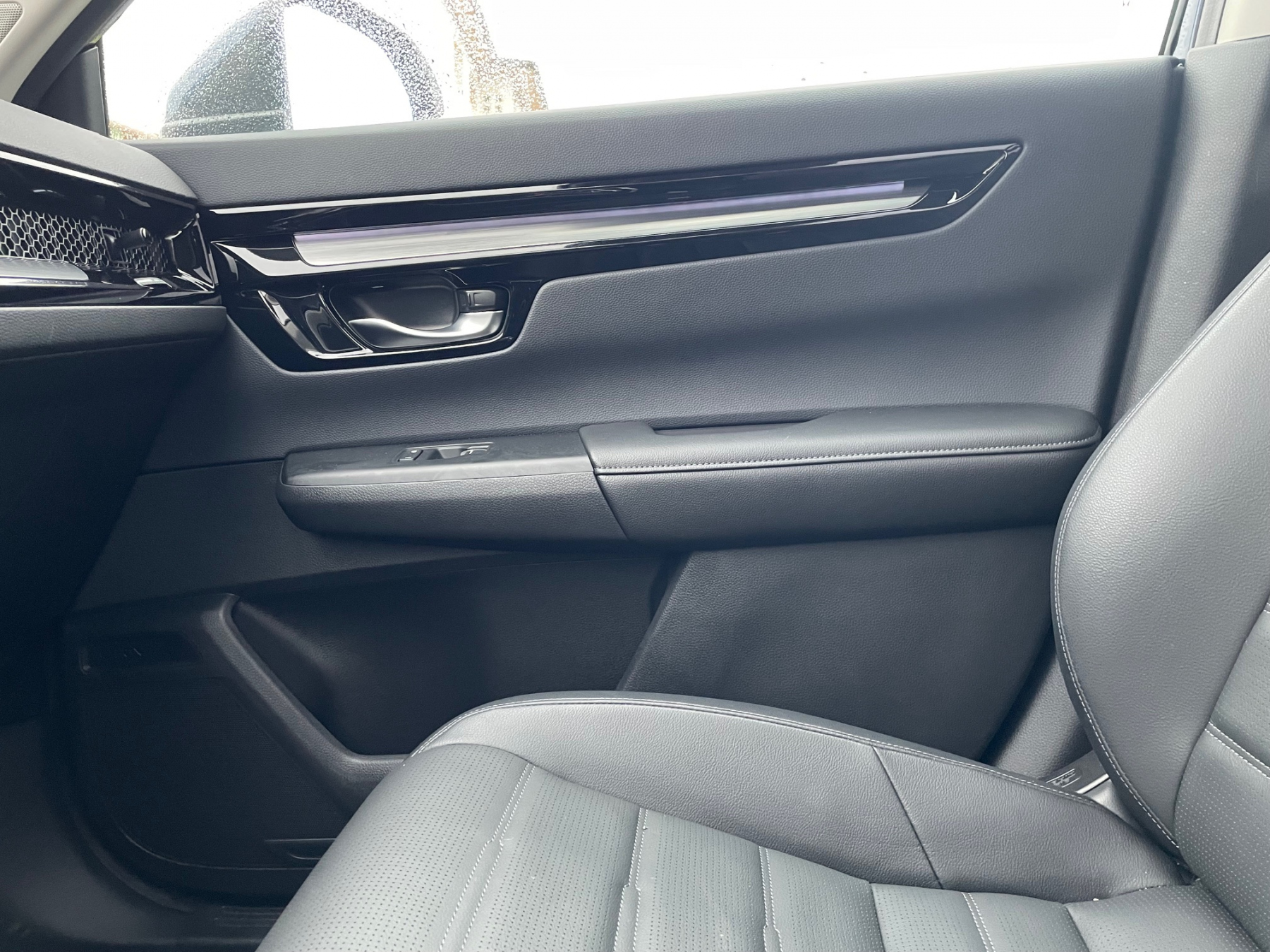 Illustration - Honda CR-V e:HEV 2024