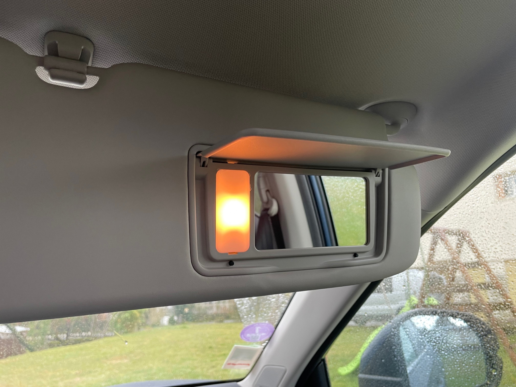 Illustration - Honda CR-V e:HEV 2024