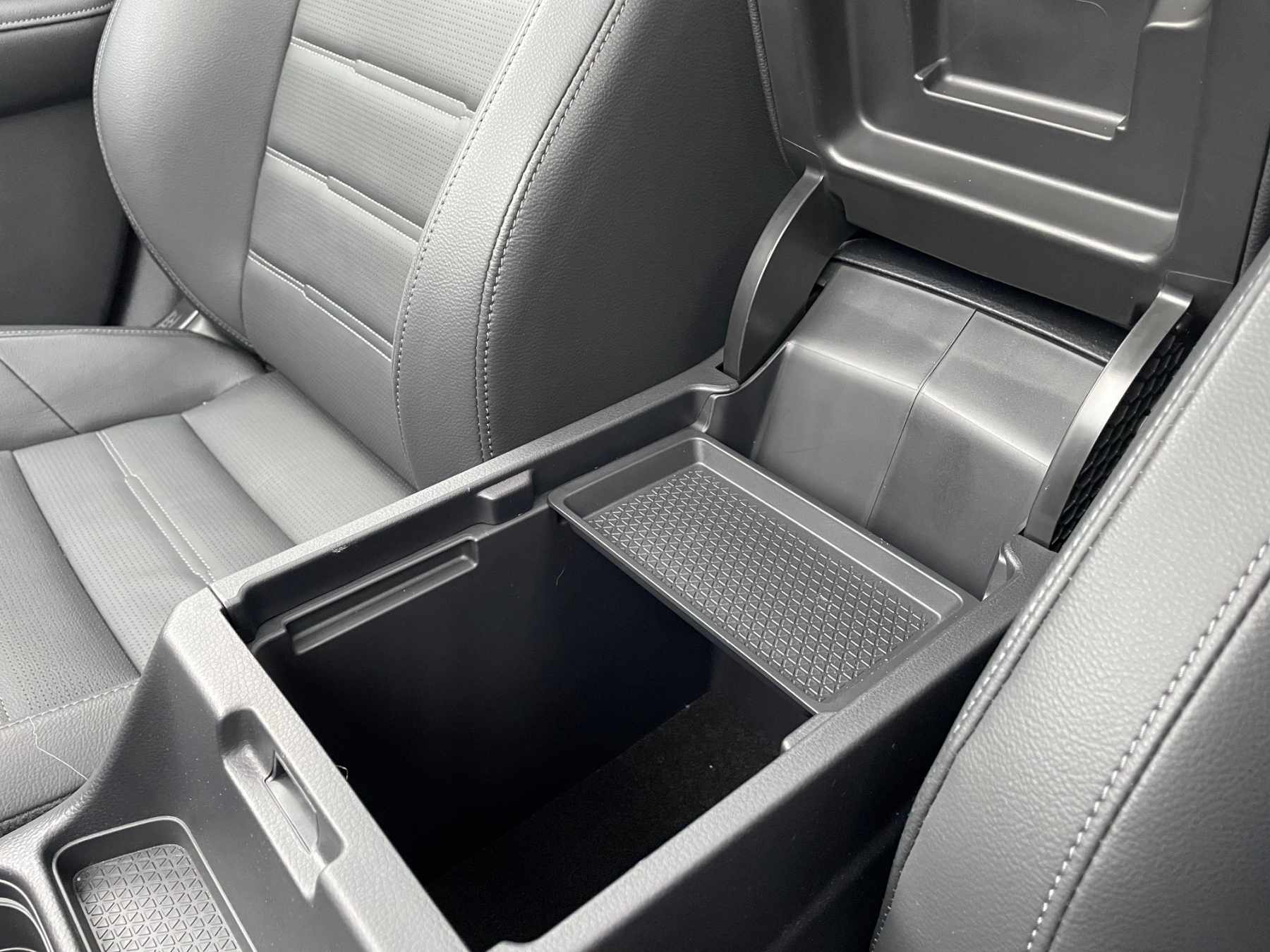 Illustration - Honda CR-V e:HEV 2024