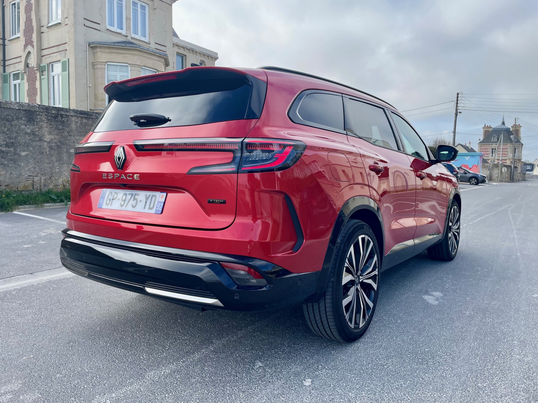 Illustration - Renault Espace E-Tech