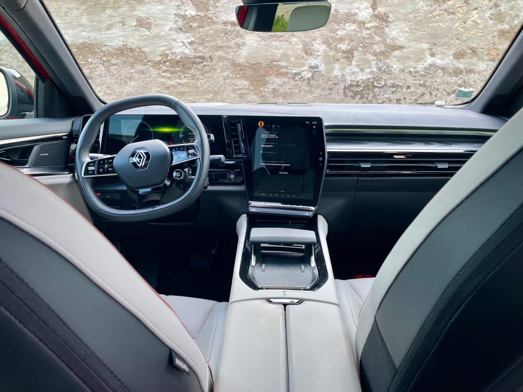 Illustration - Renault Espace E-Tech