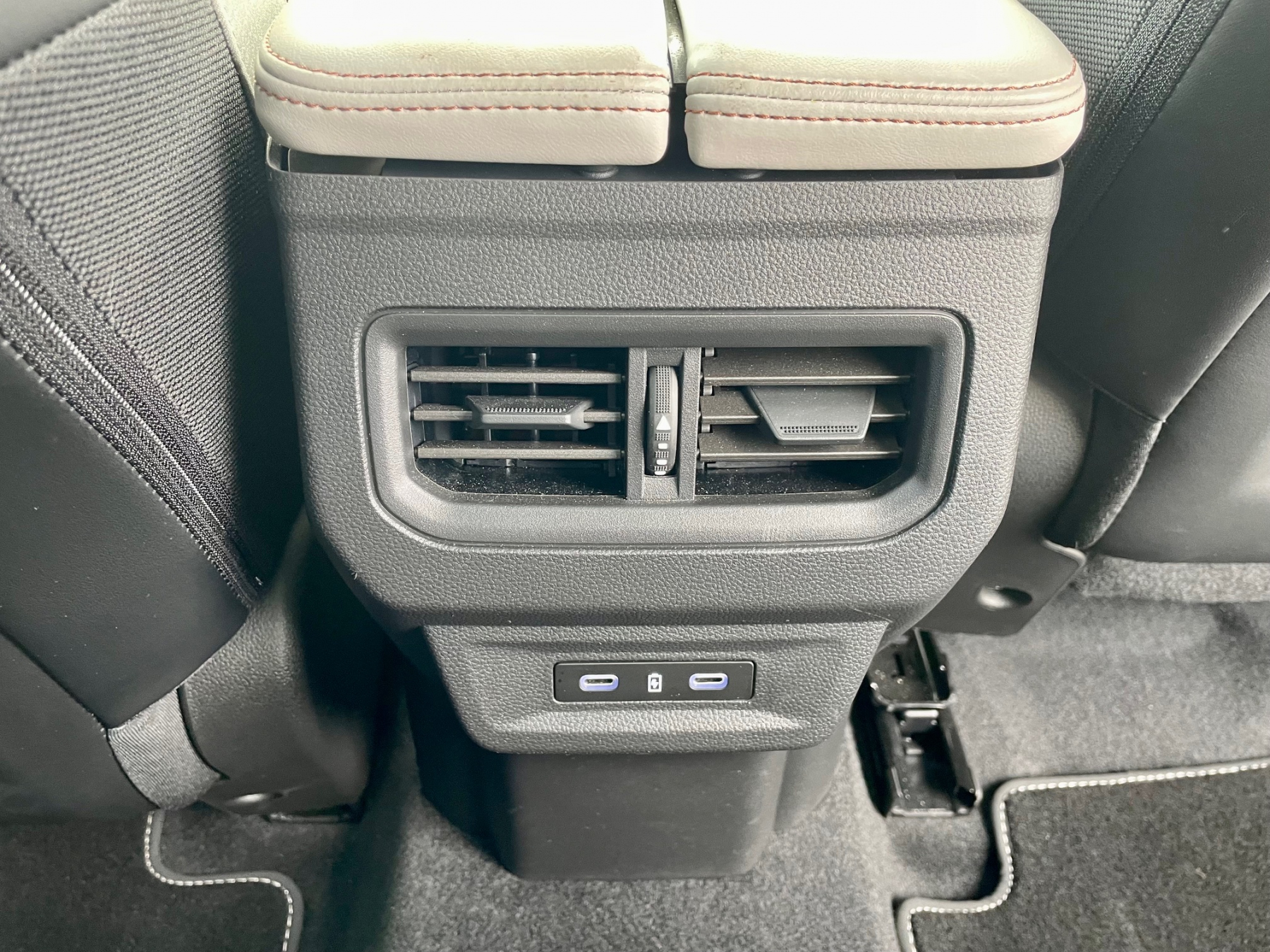 Illustration - Renault Espace E-Tech