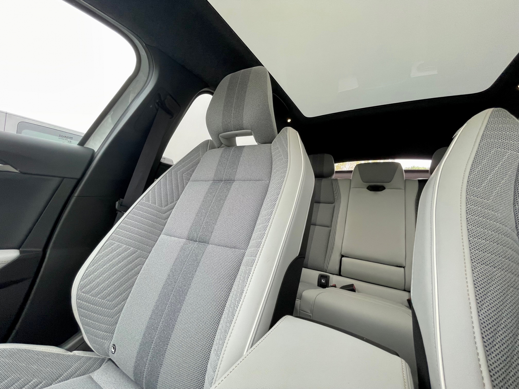 Illustration - Essai Renault Scenic E-Tech 220 ch Grande Autonomie