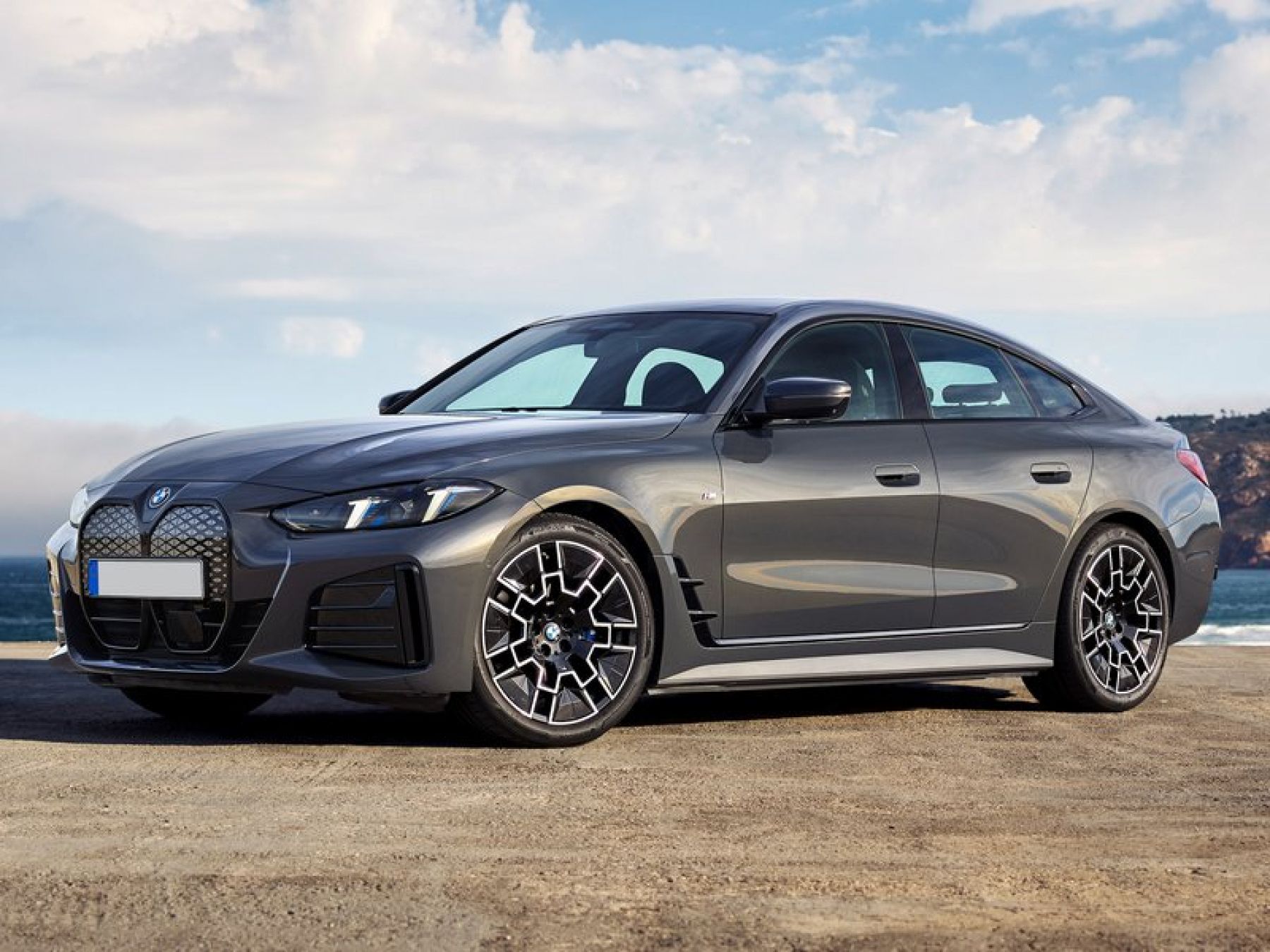 Illustration - Offre LLD sans apport BMW i4 eDrive35 M SPORT