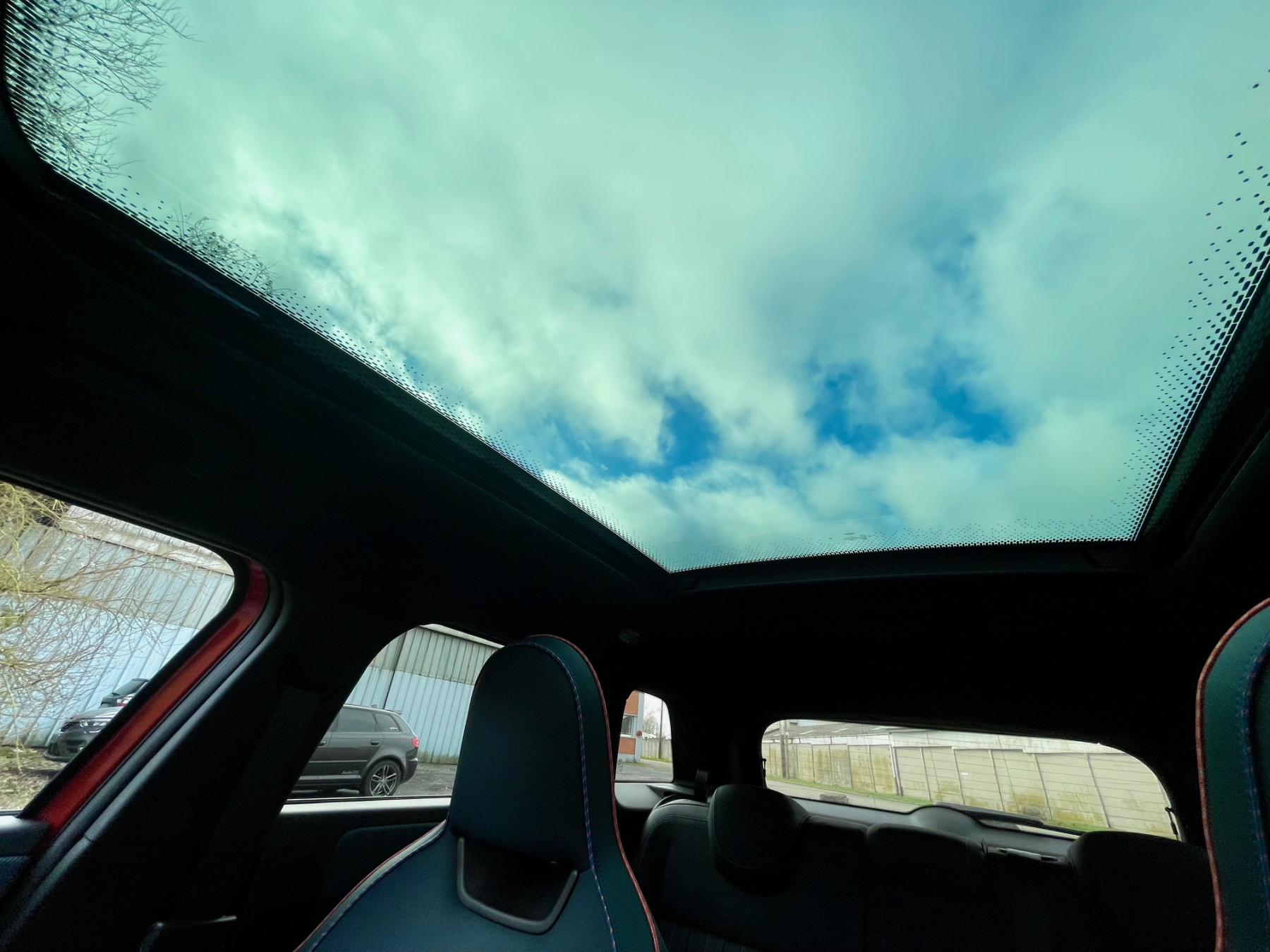 Illustration - Essai Mini Aceman SE Favoured - intérieur