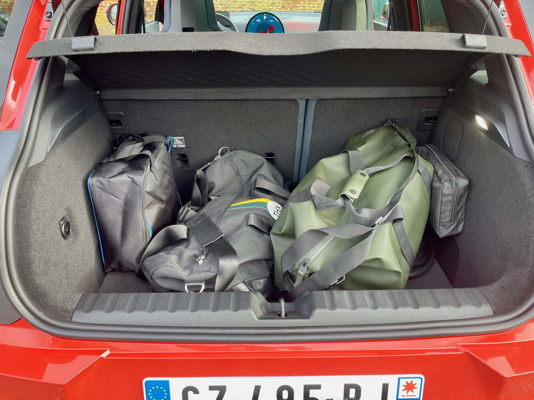 Illustration - Essai Mini Aceman SE Favoured - intérieur