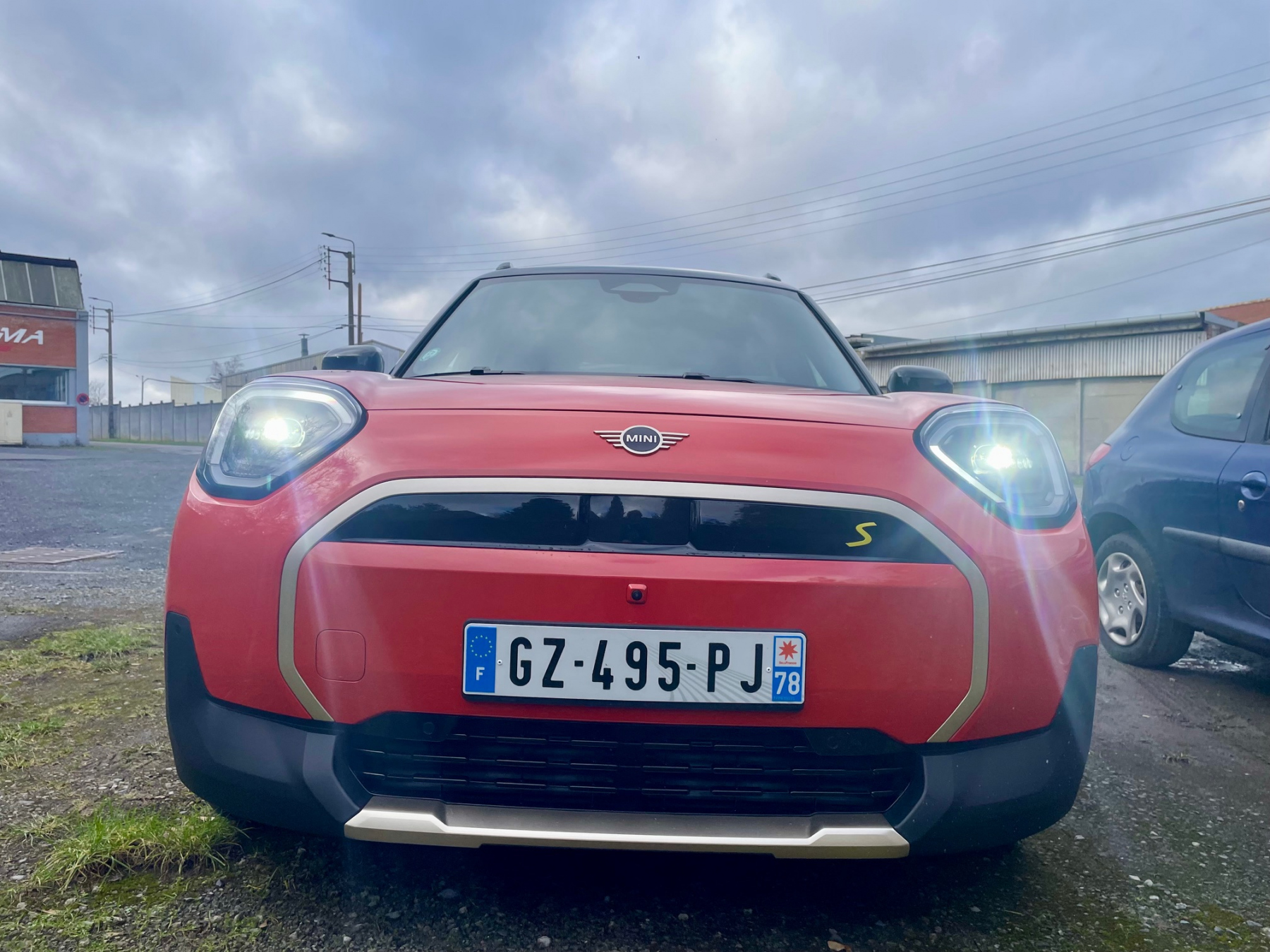 Illustration - Essai Mini Aceman SE Favoured - Extérieur