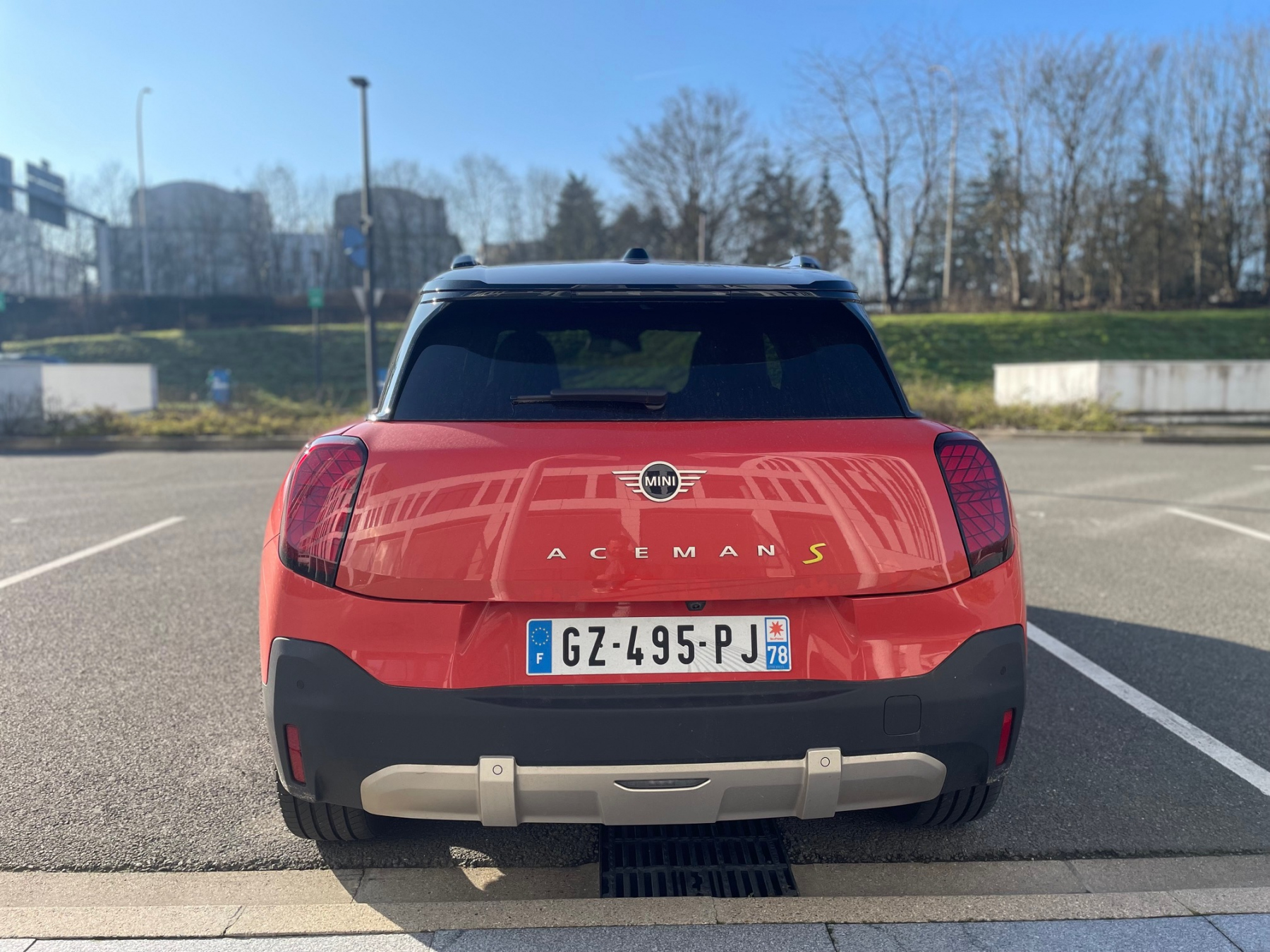 Illustration - Essai Mini Aceman SE Favoured - Extérieur