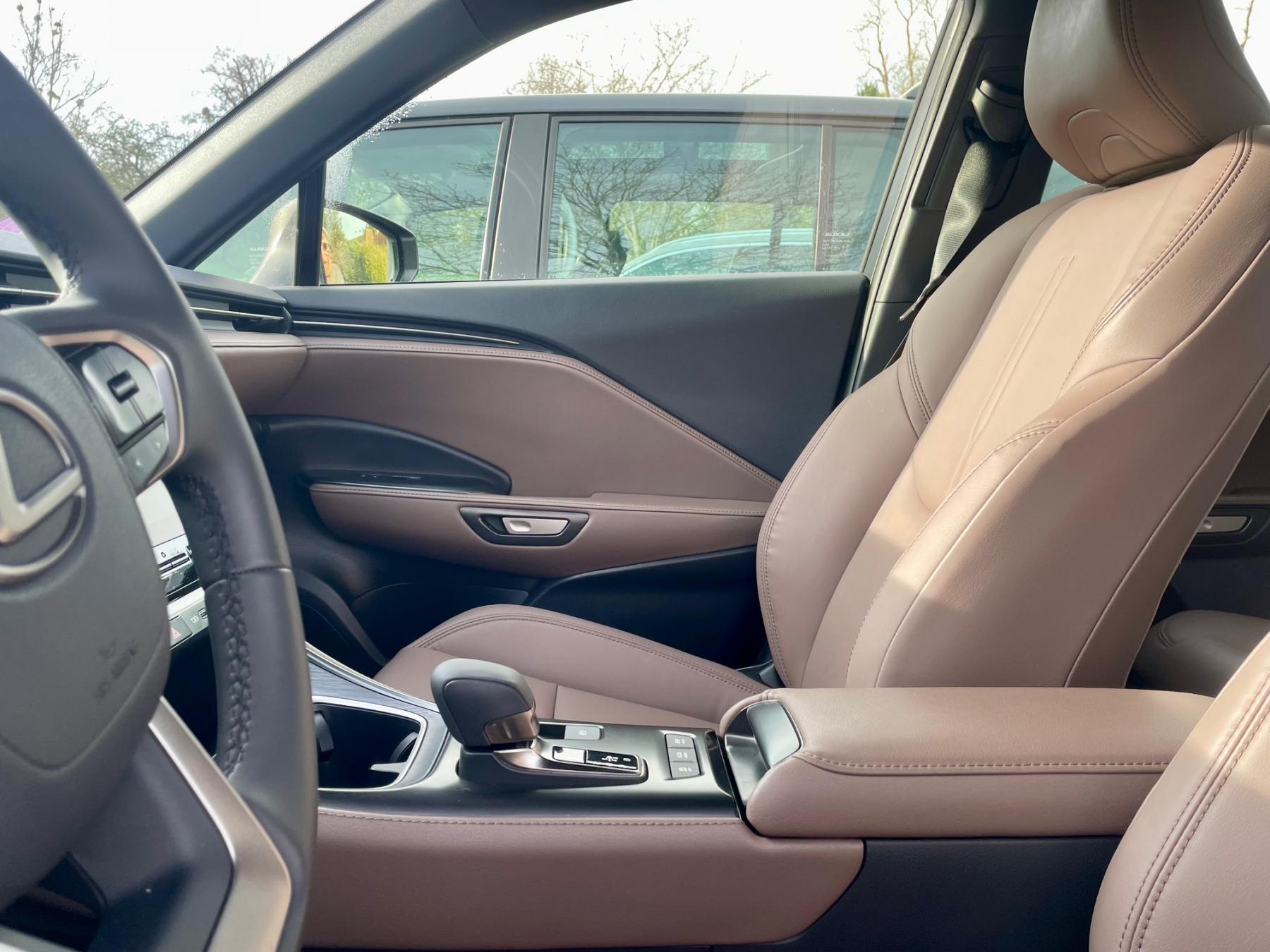 Illustration - Essai Lexus LBX Elegant - intérieur