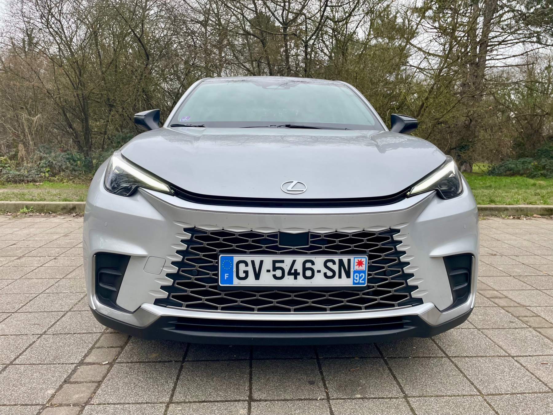 Illustration - Essai Lexus LBX Elegant - Design extérieur