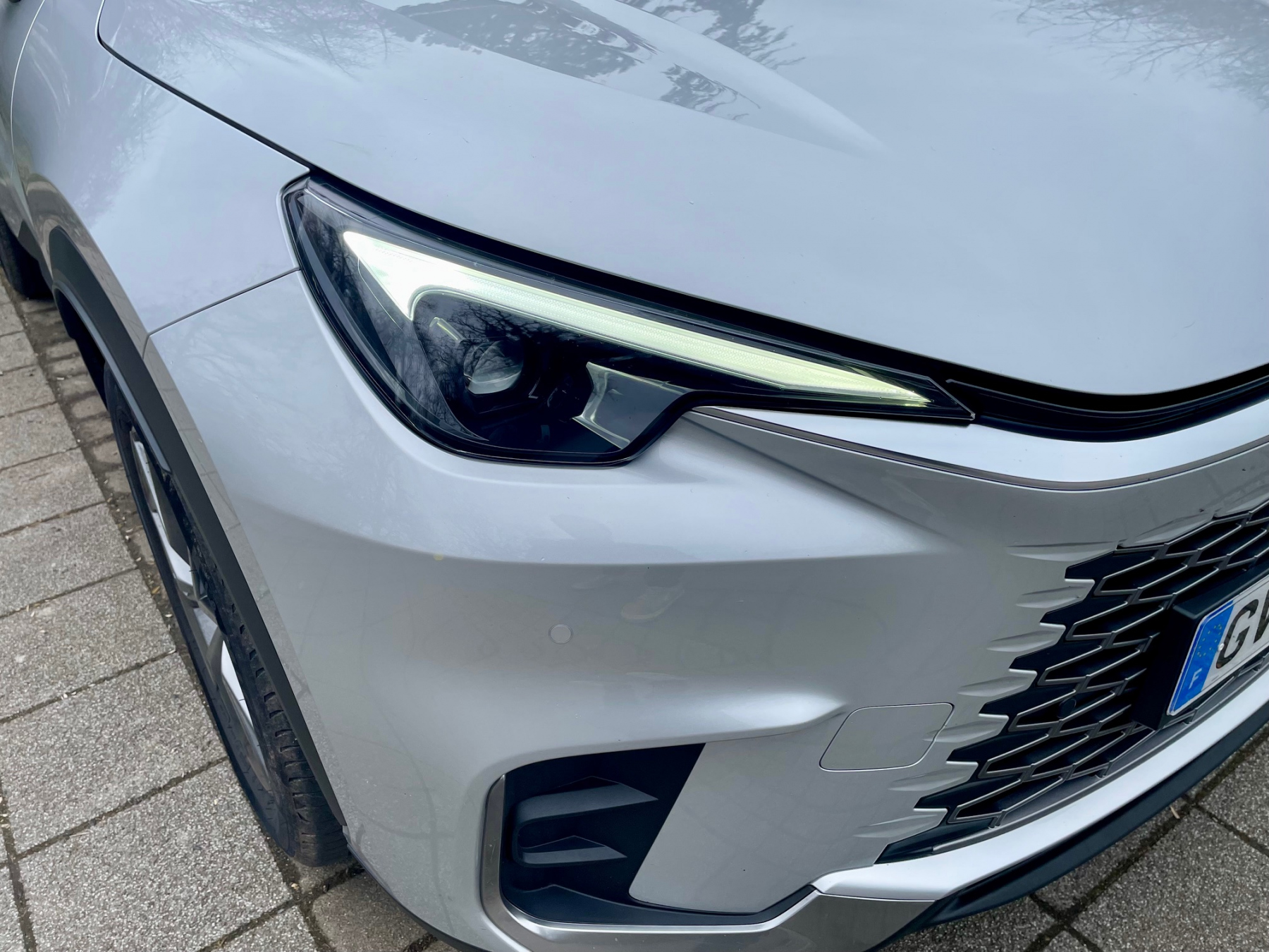 Illustration - Essai Lexus LBX Elegant - Design extérieur