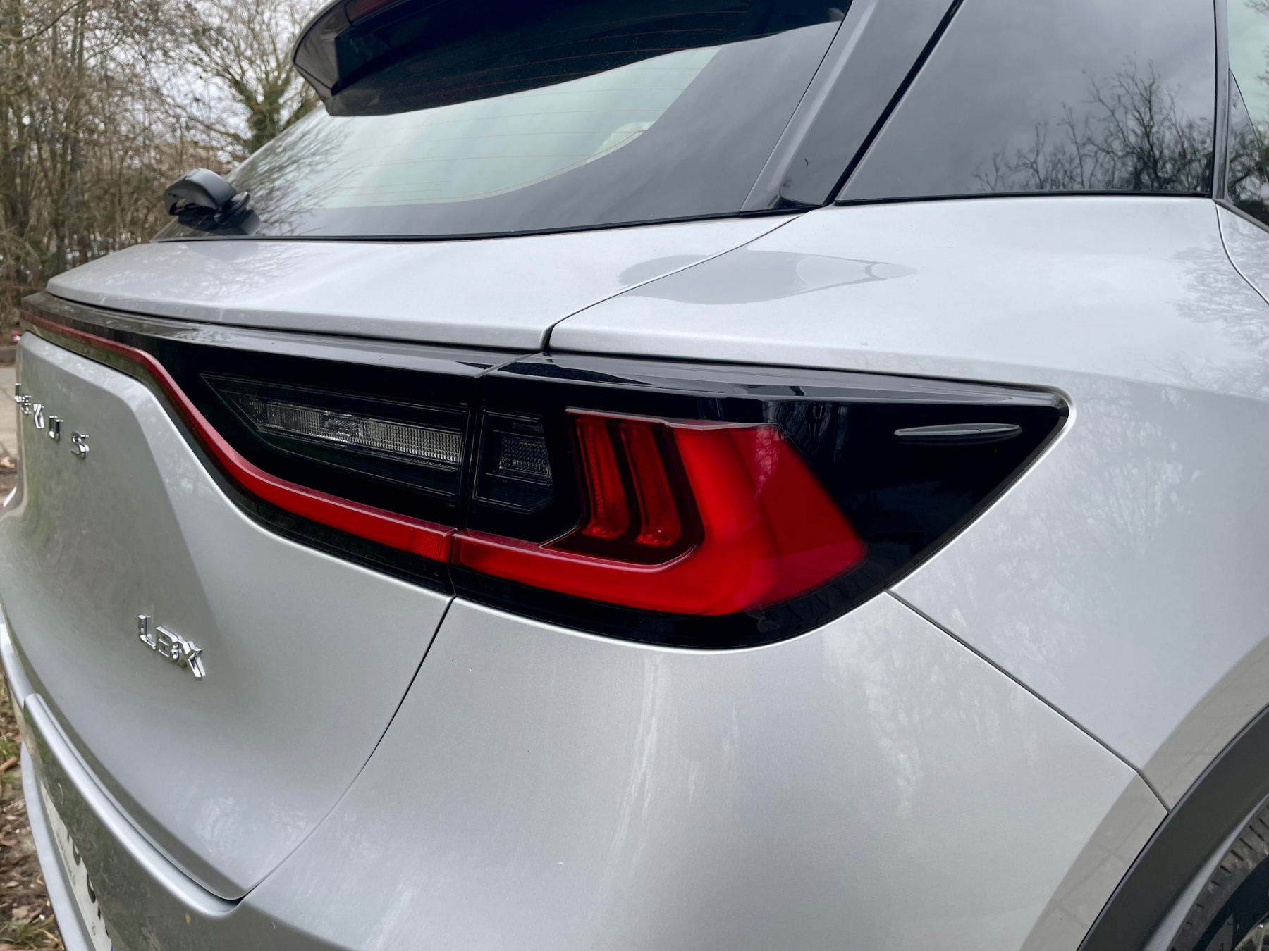 Illustration - Essai Lexus LBX Elegant - Design extérieur