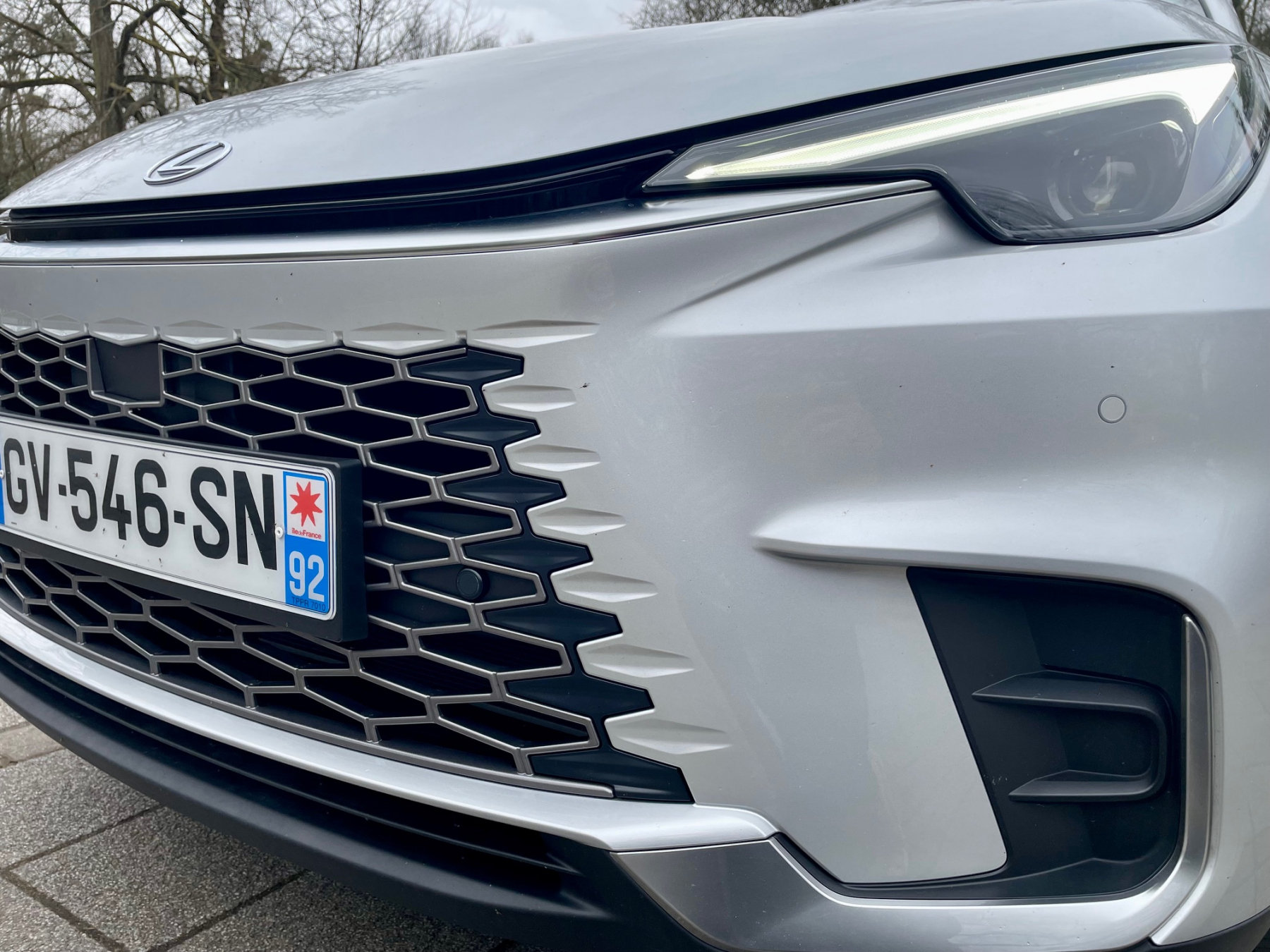 Illustration - Essai Lexus LBX Elegant - Design extérieur